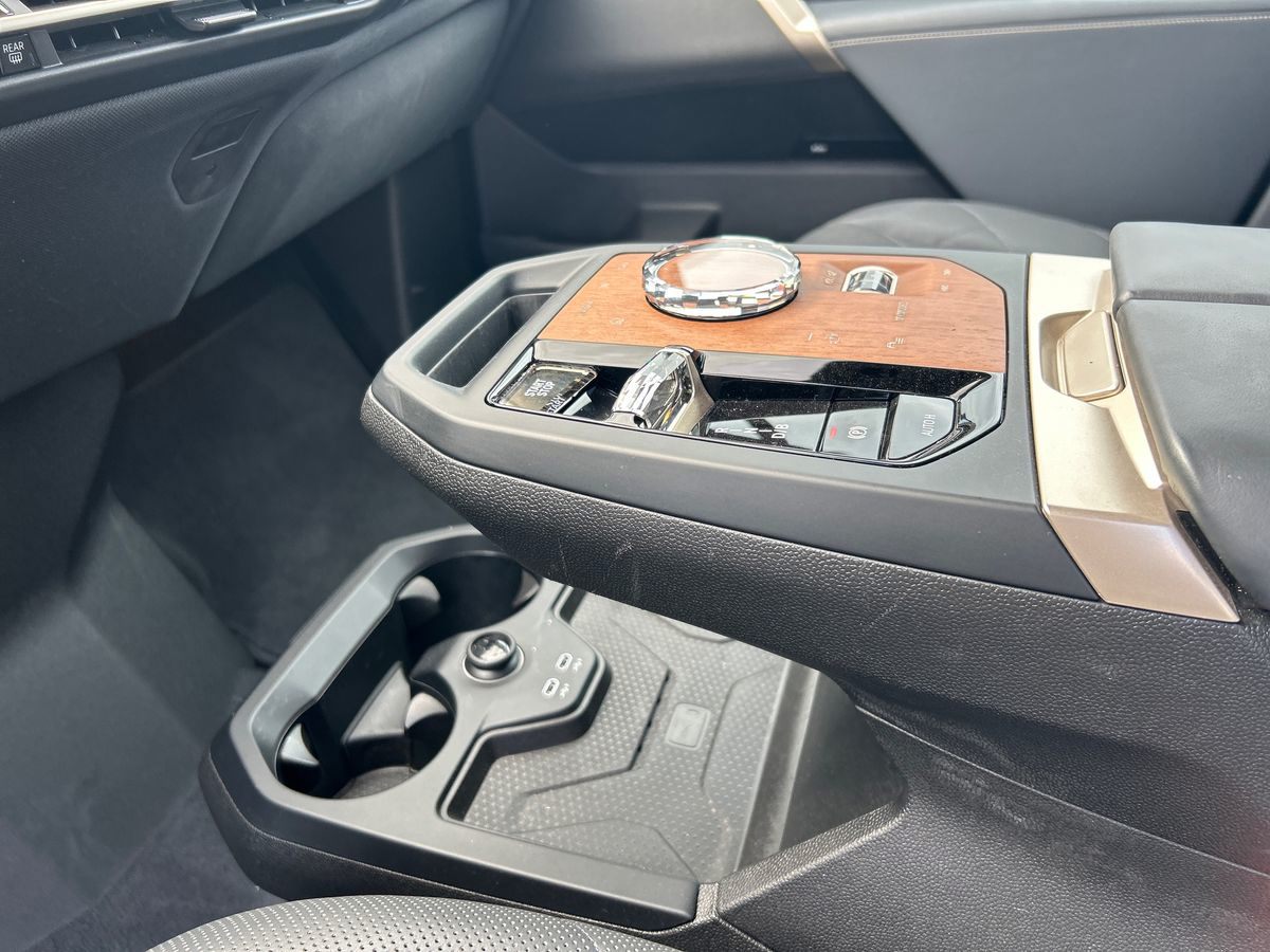 Billede af BMW iX 40 EL XDrive 326HK 5d Aut.