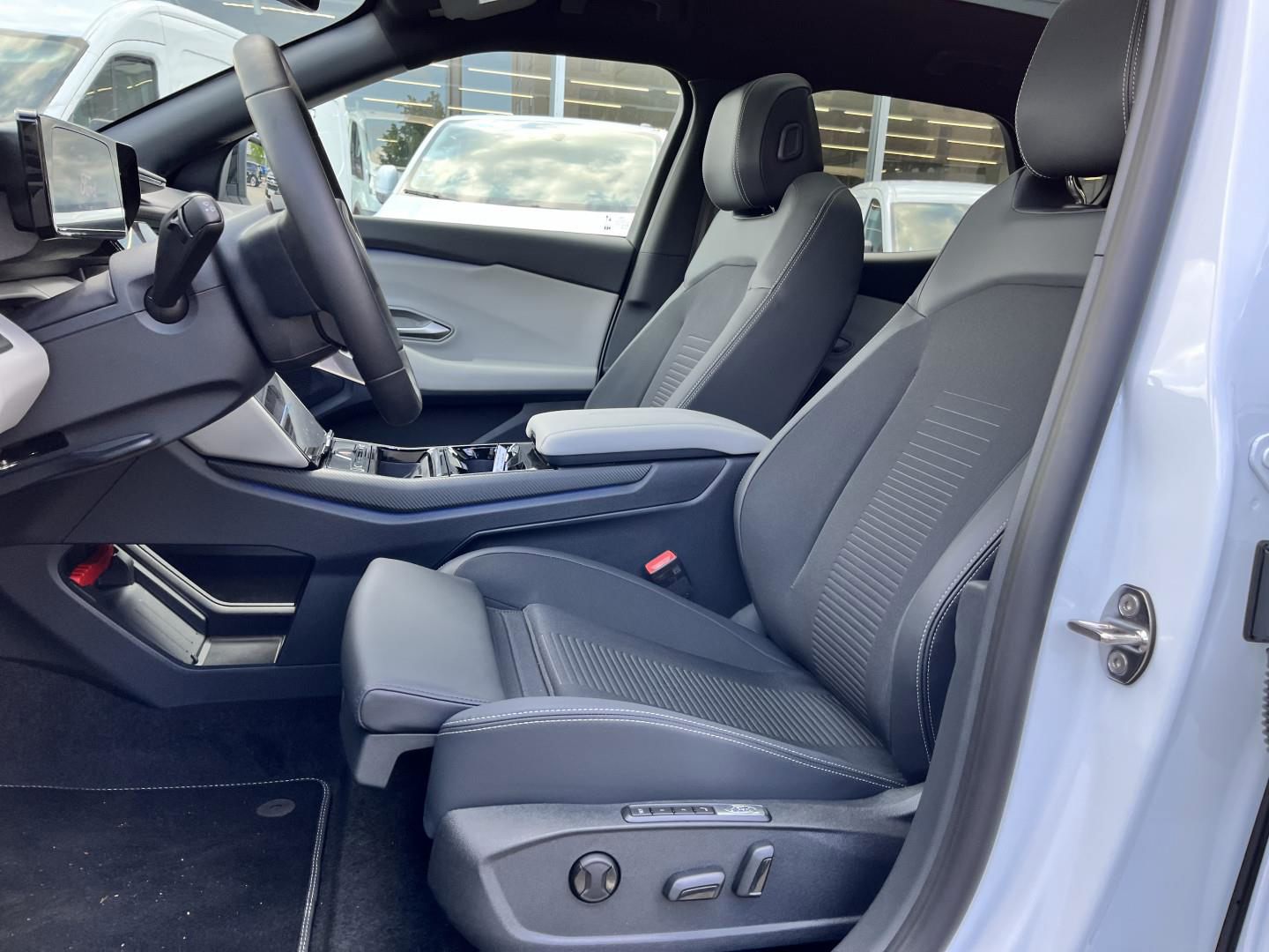 Billede af Ford Capri EL UR Premium 286HK 5d Aut.