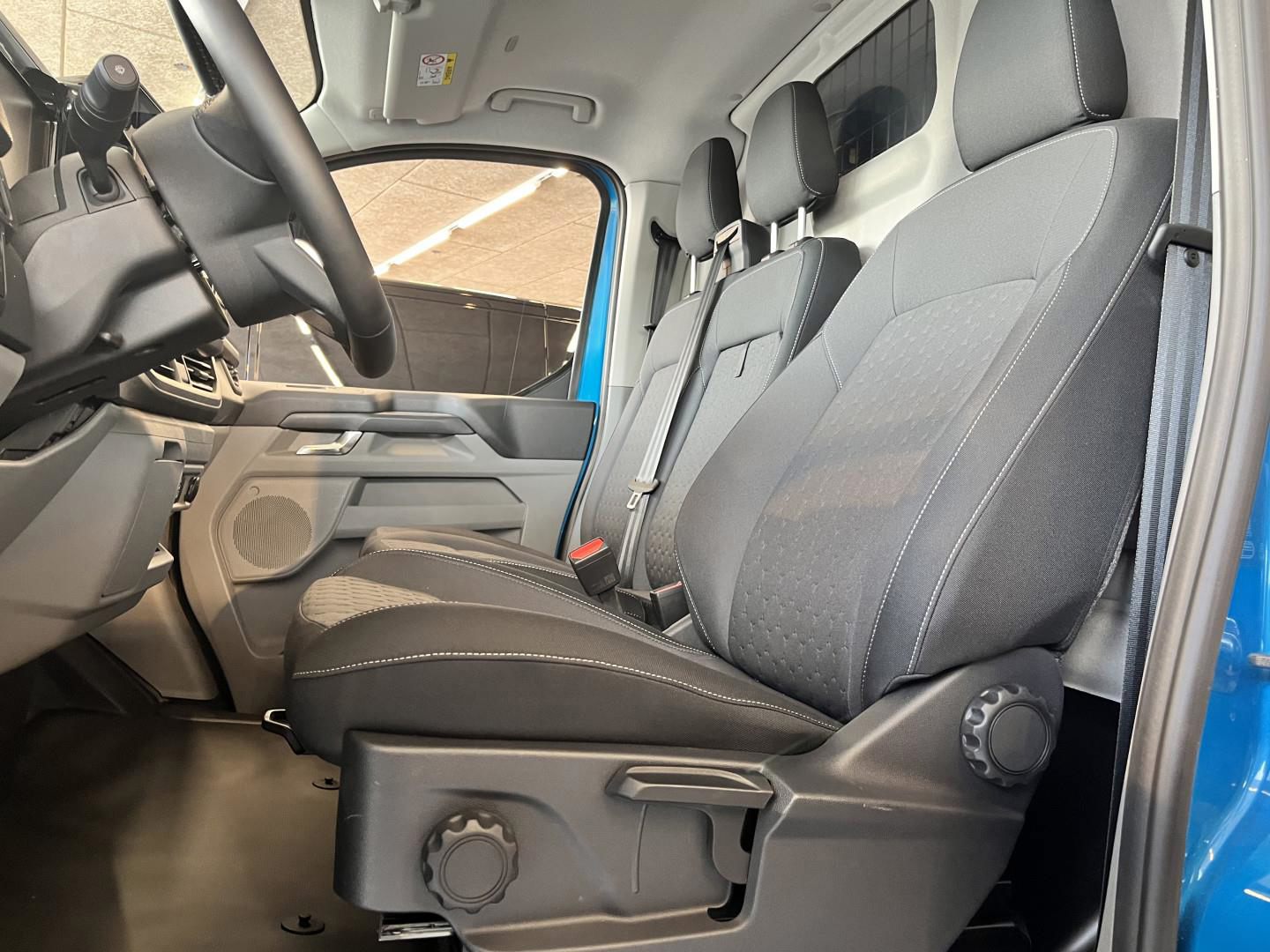 Billede af Ford E-Transit Custom 320 L1H1 EL Limited 218HK Van Aut.