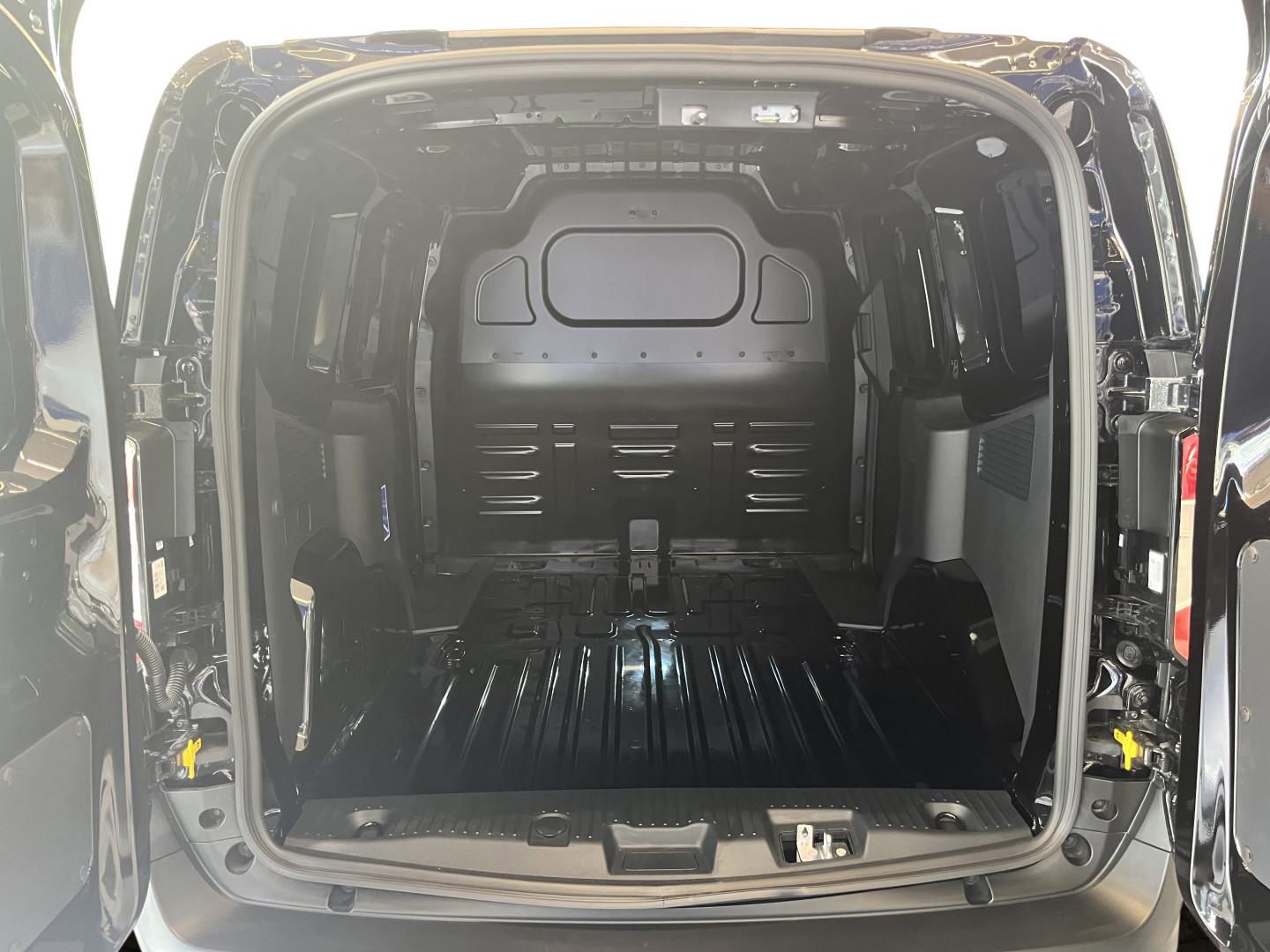 Billede af Ford Transit Courier 1,0 EcoBoost Limited DCT 125HK Van 8g Aut.