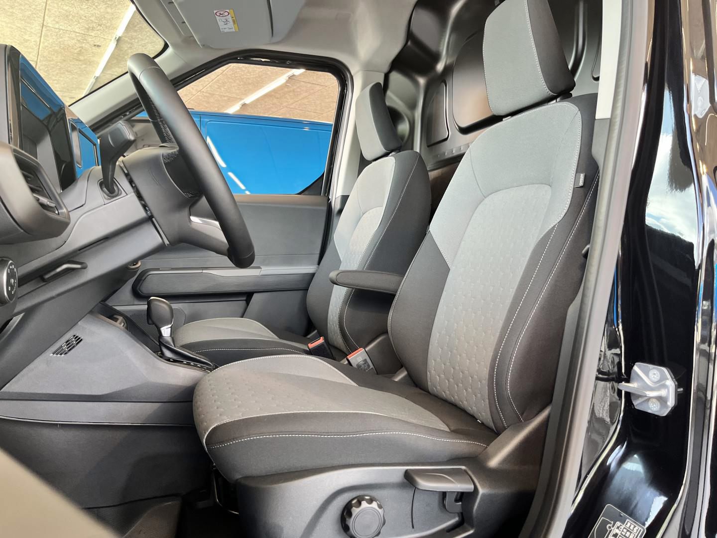 Billede af Ford Transit Courier 1,0 EcoBoost Limited DCT 125HK Van 8g Aut.