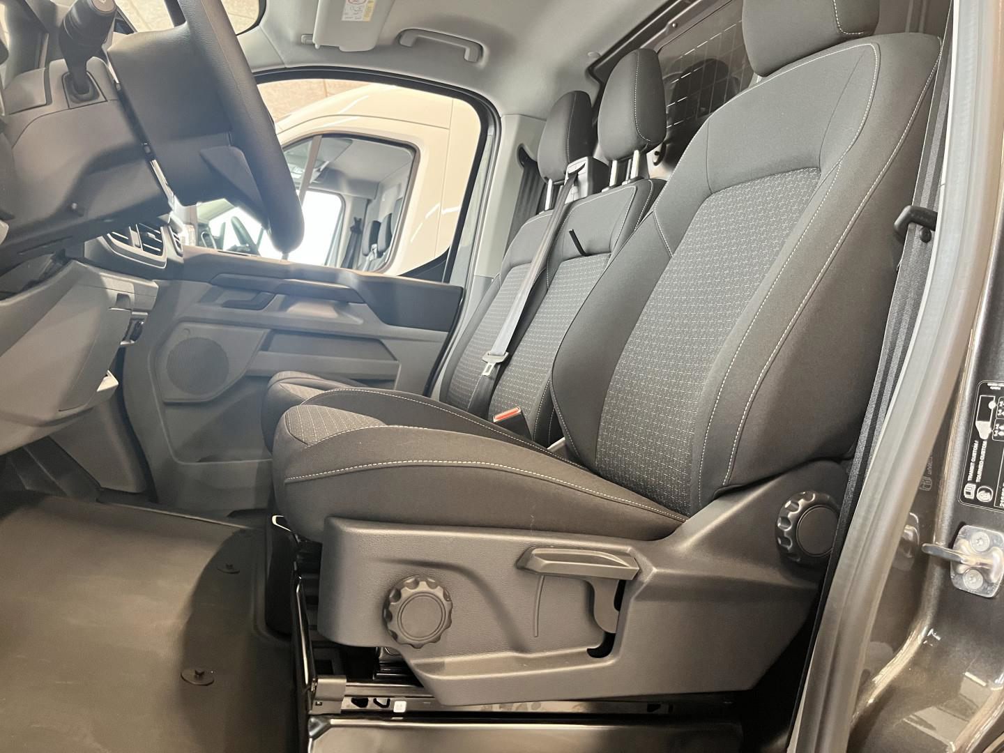 Billede af Ford E-Transit Custom 320 L1H1 EL Trend 218HK Van Aut.