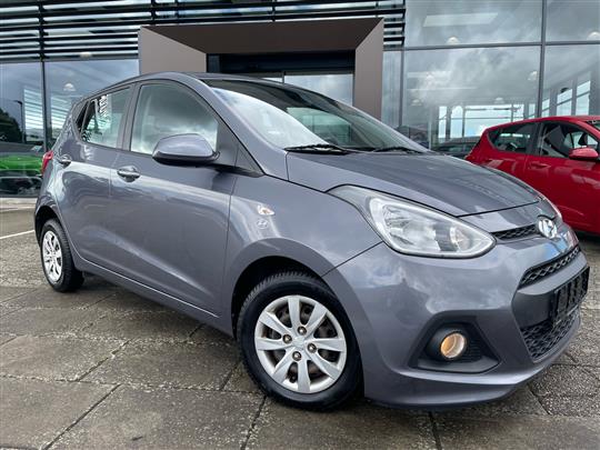 Hyundai i10 1,0 Passion 66HK 5d
