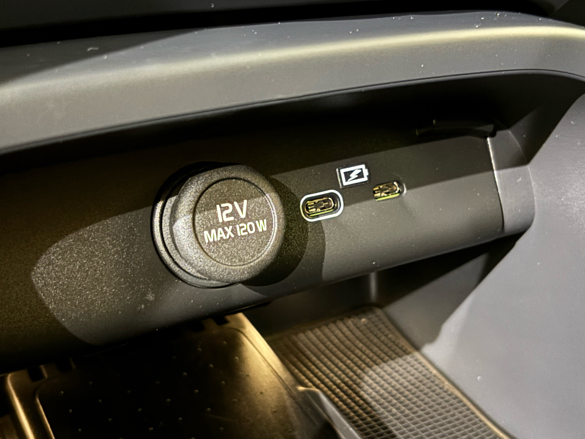 Billede af Volvo XC40 Recharge Extended Range Plus 252HK 5d Aut.