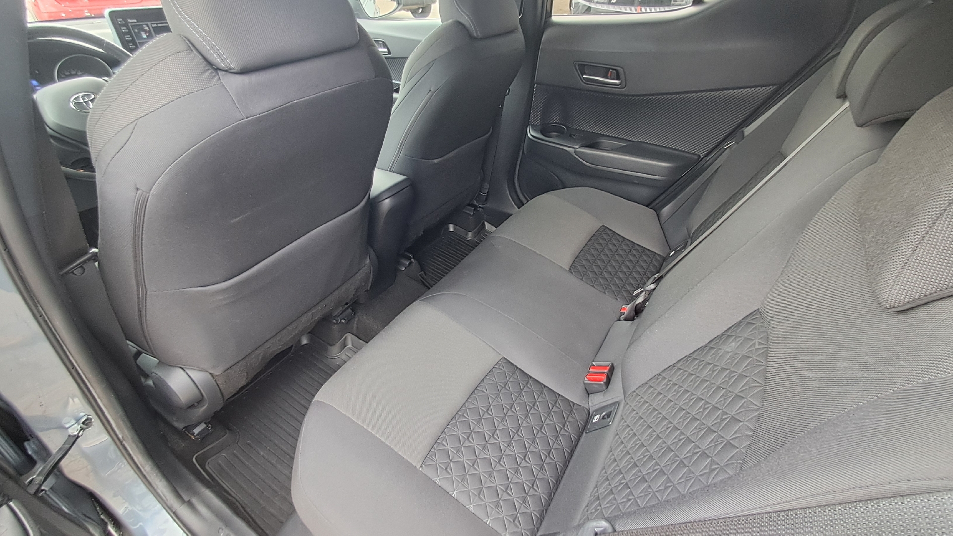 Billede af Toyota C-HR 1,8 Hybrid C-LUB Multidrive S 122HK 5d Aut.