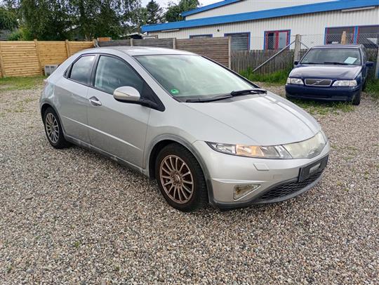 Honda Civic 1,8 Sport 140HK 5d 6g