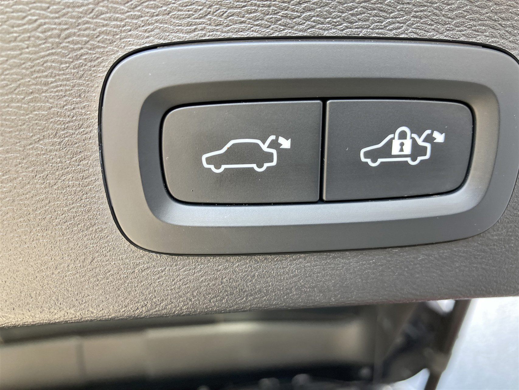Billede af Volvo XC40 P6 Recharge Ultimate 231HK 5d Aut.