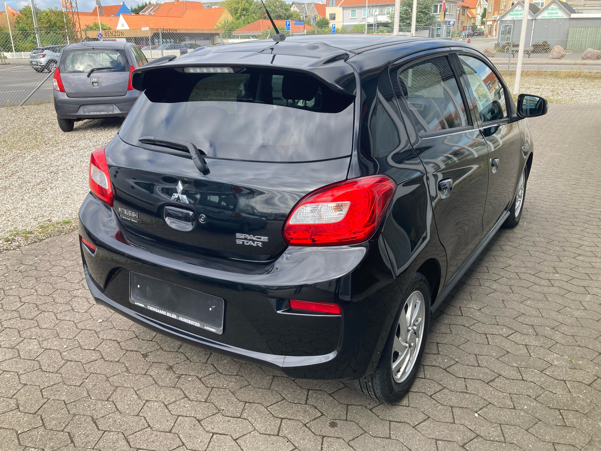 Billede af Mitsubishi Space Star 1,2 Invite+ 80HK 5d