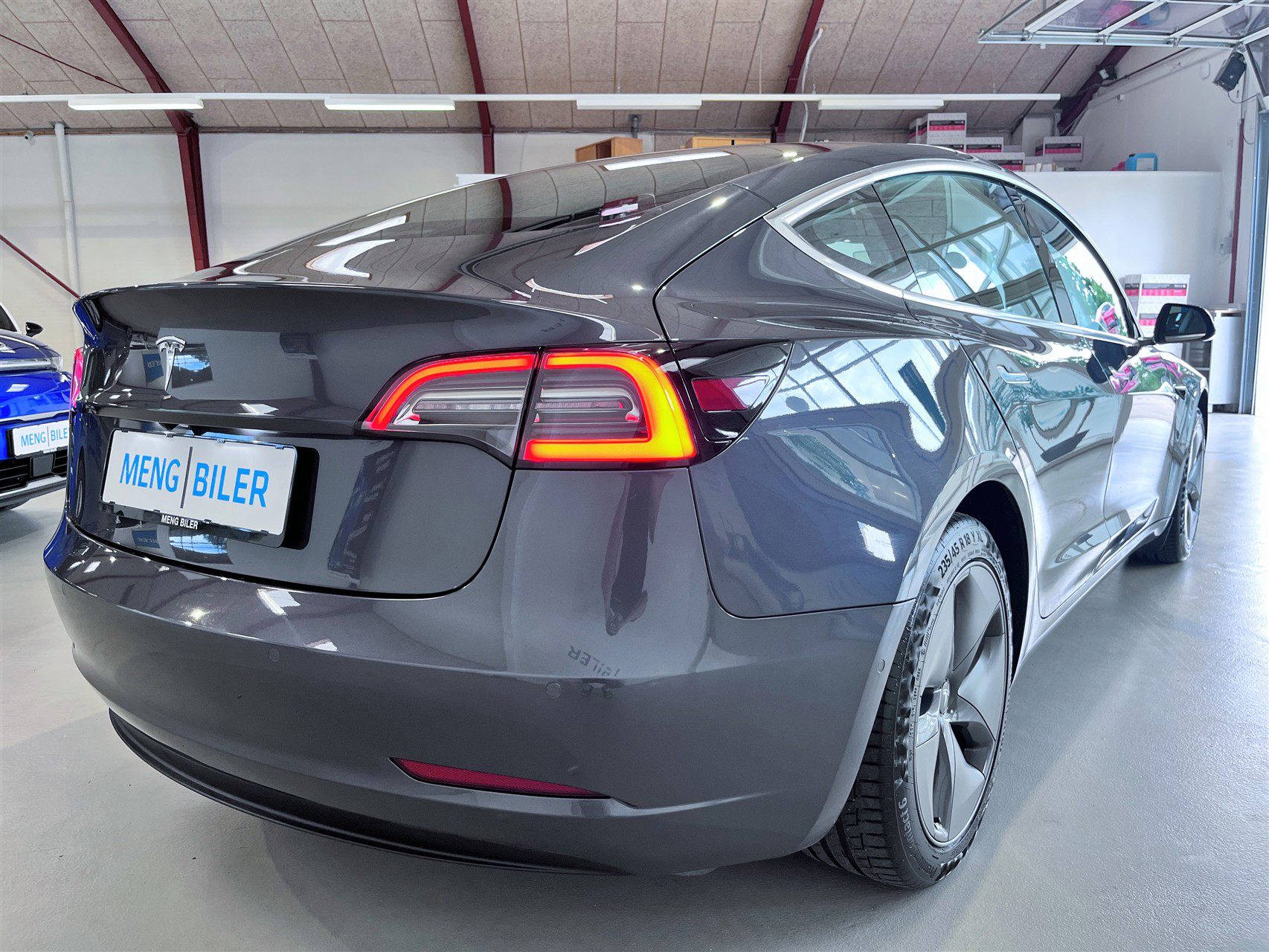 Billede af Tesla Model 3 EL Standard Range Plus 325HK Aut.