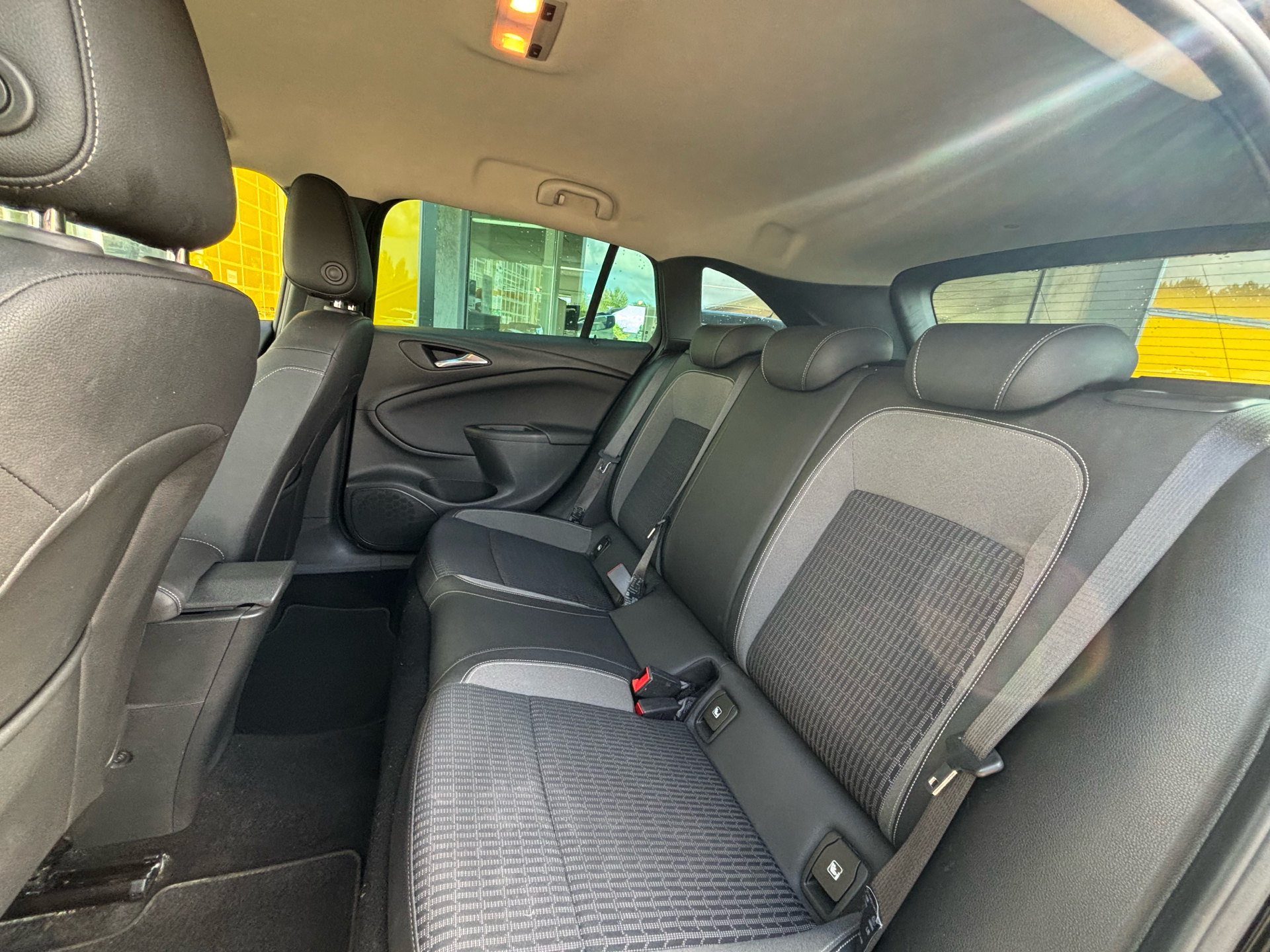 Billede af Opel Astra Sports Tourer 1,2 Turbo Elegance 110HK Stc