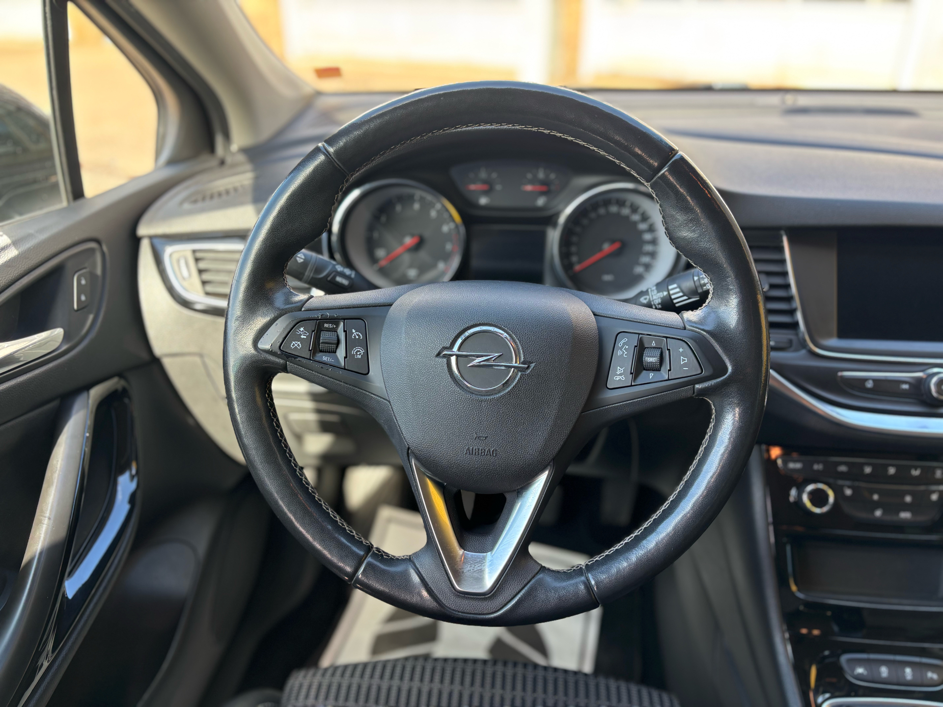 Billede af Opel Astra Sports Tourer 1,2 Turbo Elegance 110HK Stc