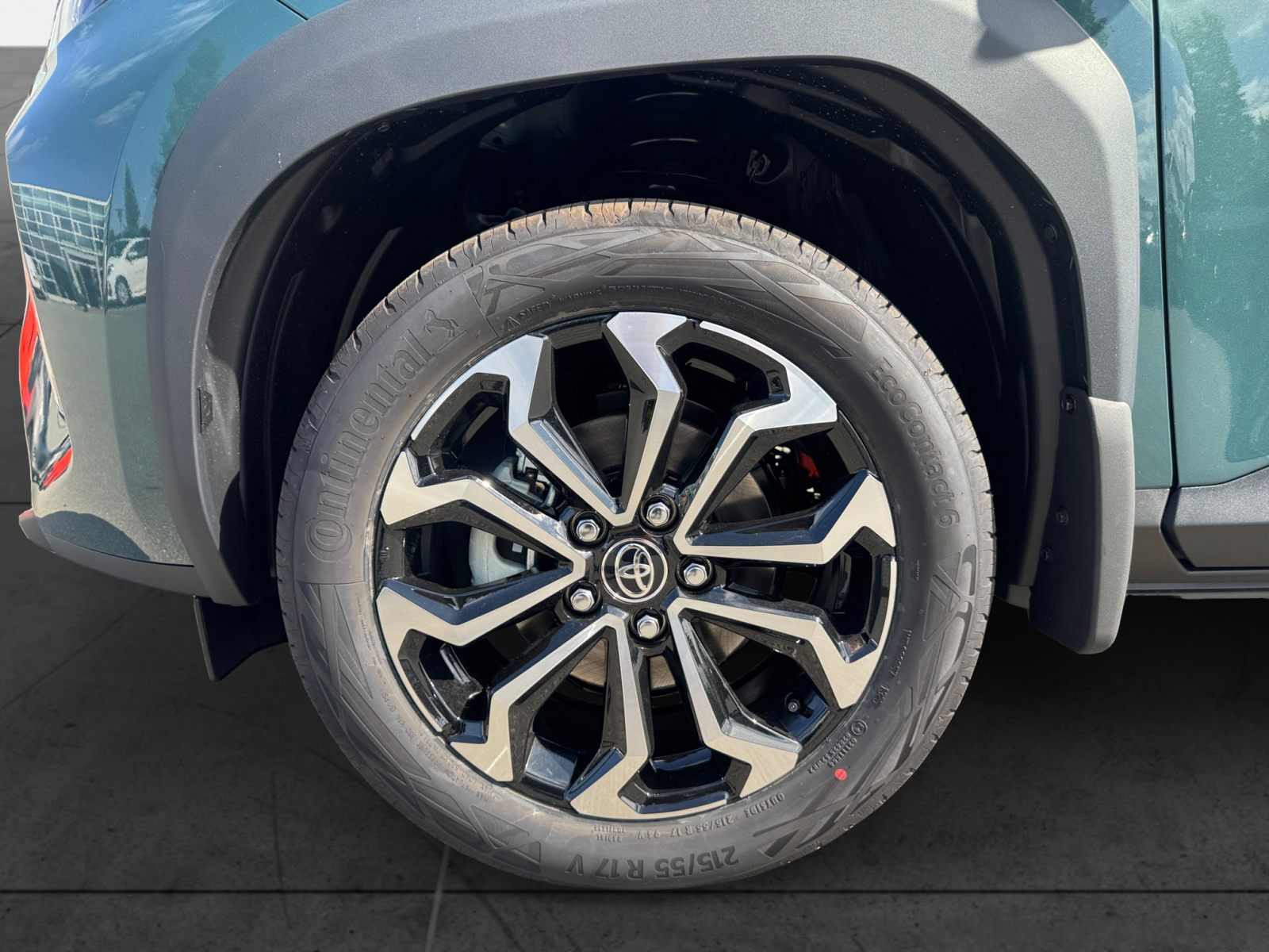 Billede af Toyota Yaris Cross 1,5 Hybrid Style Safety 130HK 5d Trinl. Gear