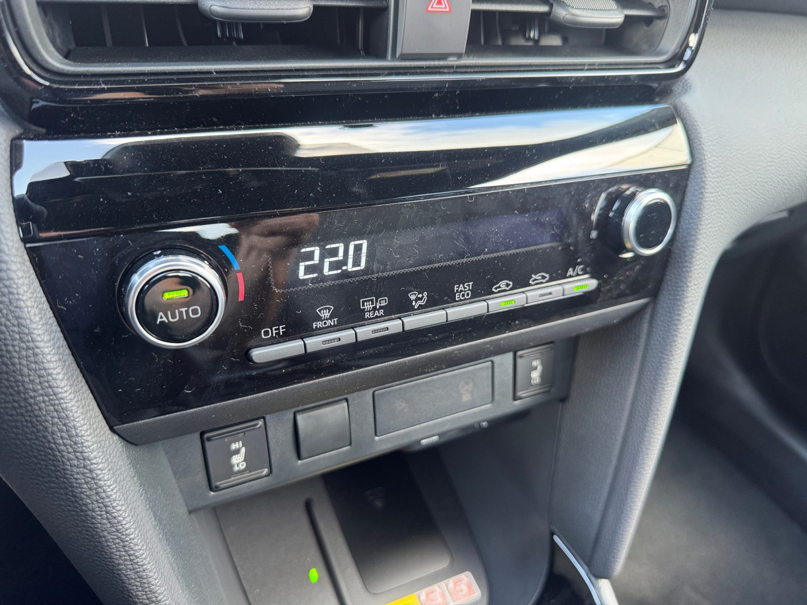 Billede af Toyota Yaris Cross 1,5 Hybrid Style Safety 130HK 5d Trinl. Gear