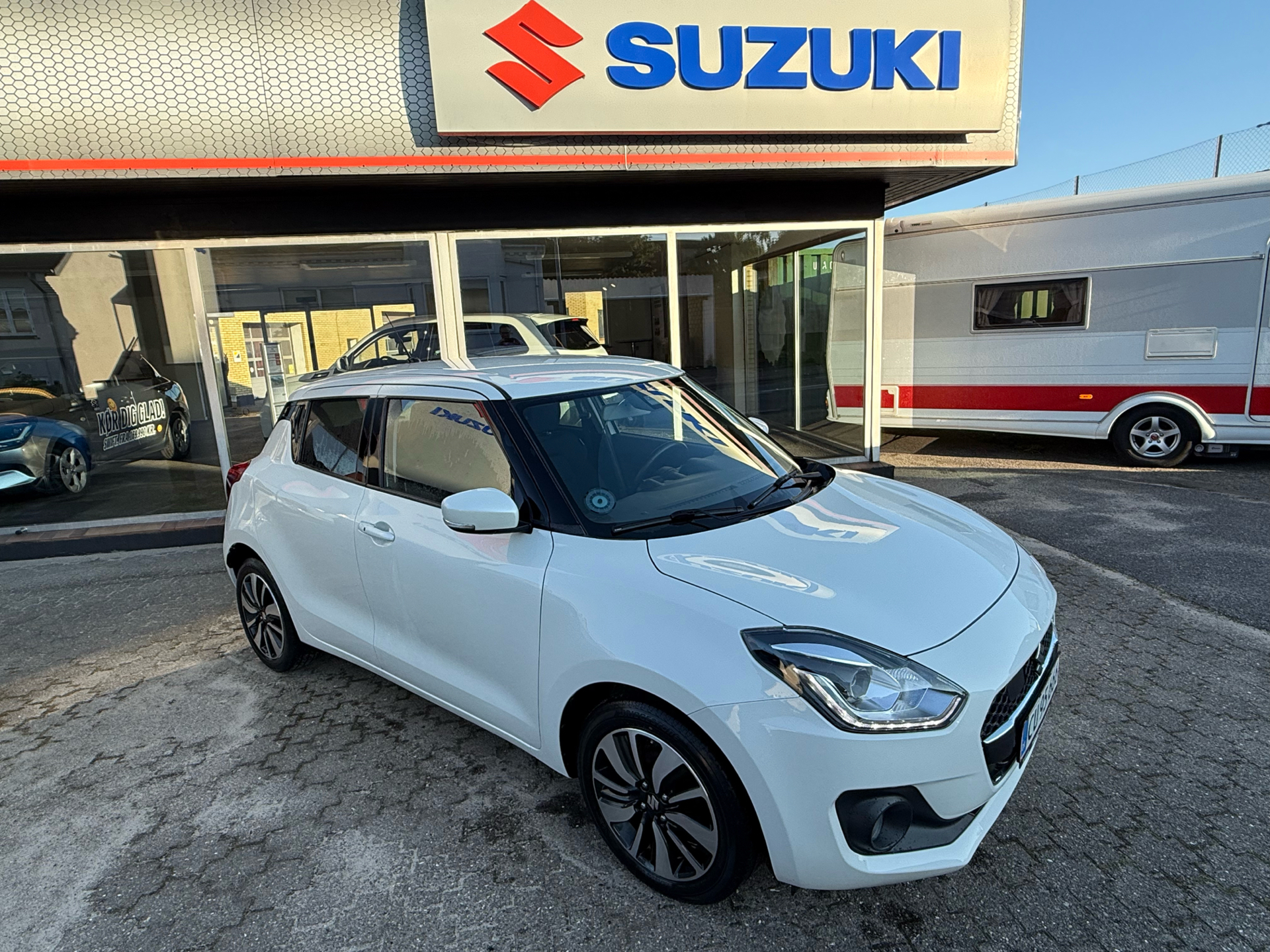 Billede af Suzuki Swift 1,2 Dualjet  Mild hybrid Exclusive Hybrid 90HK 5d