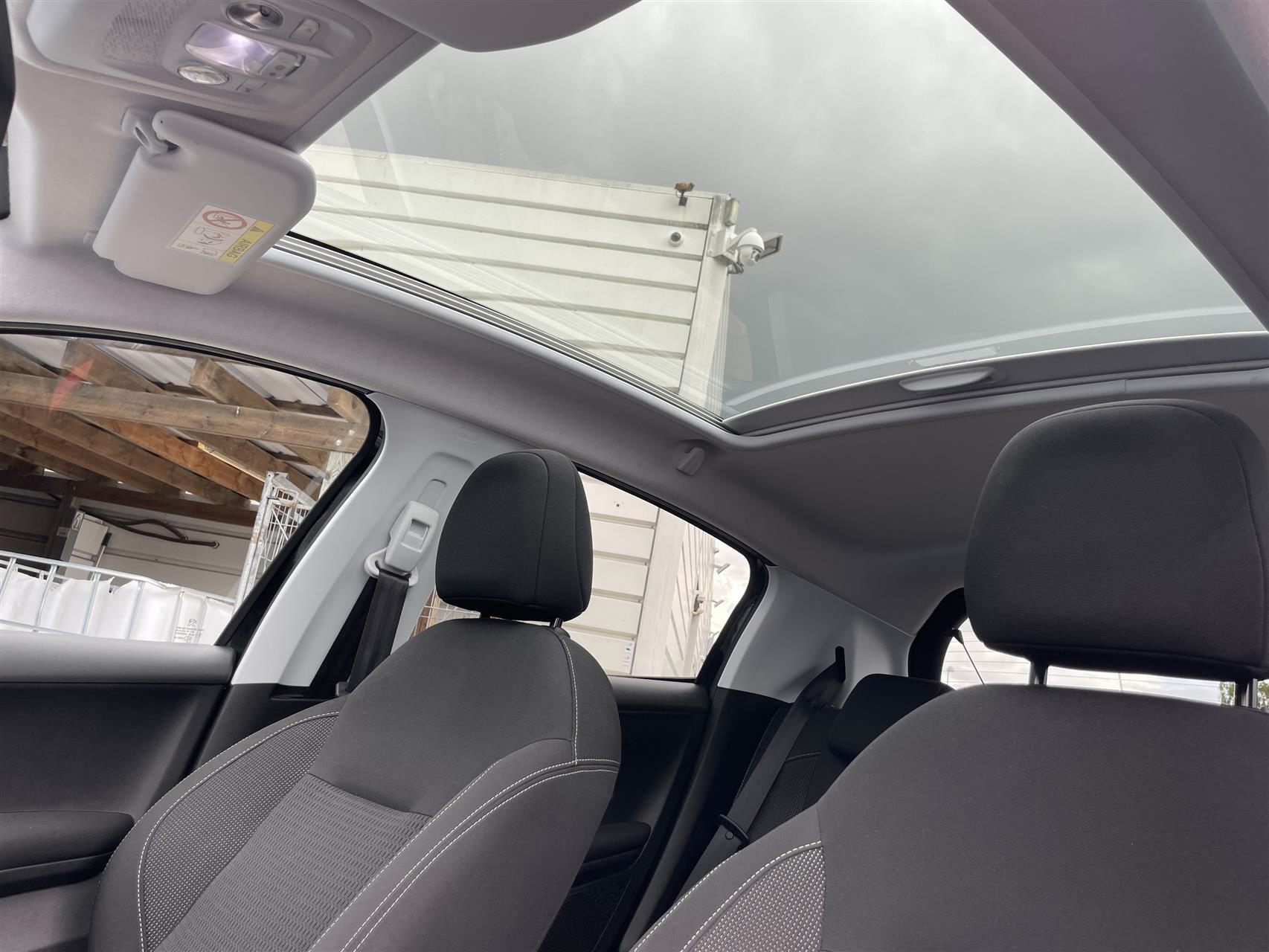 Billede af Peugeot 208 1,5 BlueHDi Prestige Sky 100HK 5d