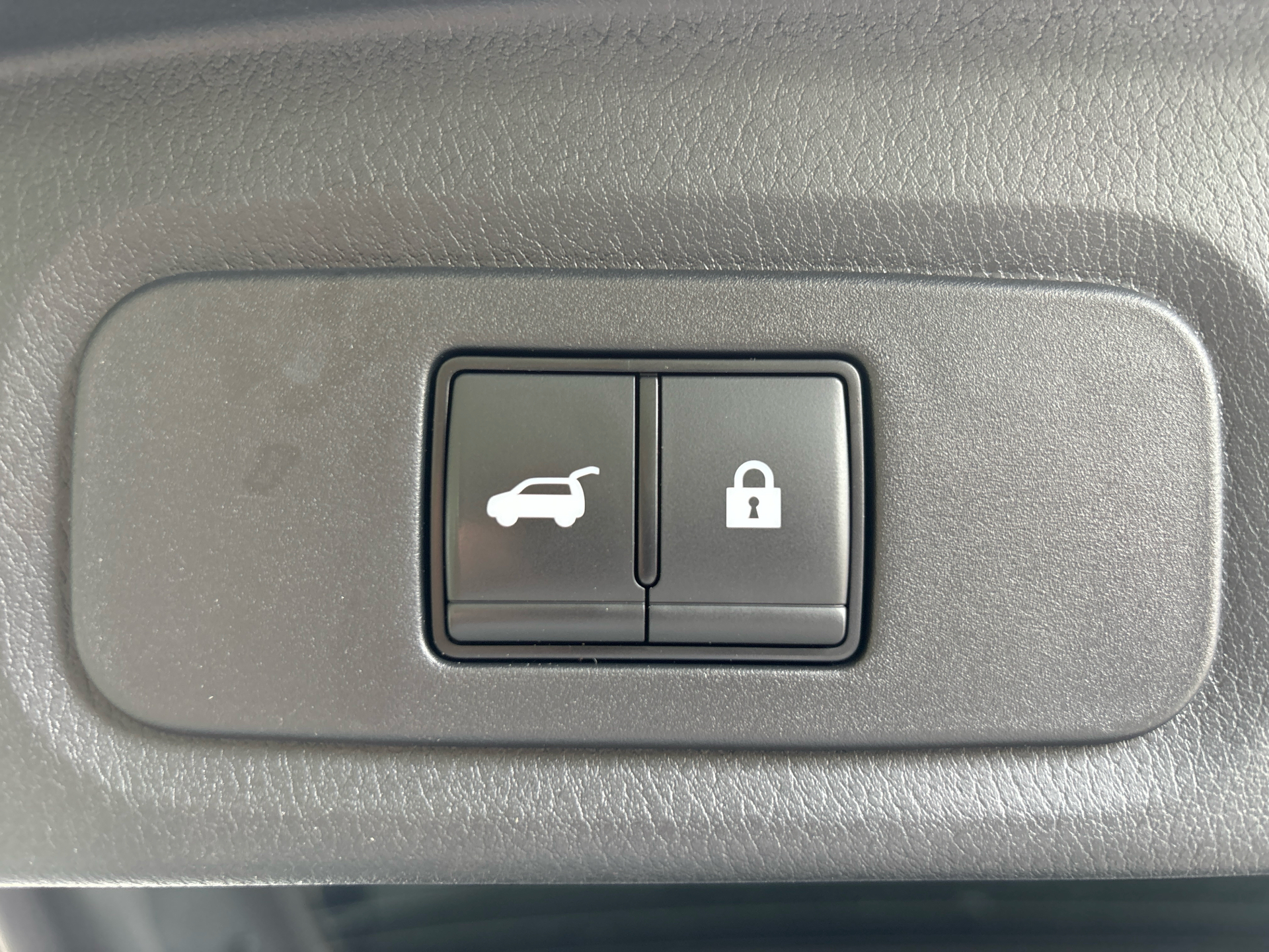 Billede af Nissan Qashqai 1,3 MHEV  Mild hybrid Tekna+ X-Tronic 158HK 5d 7g Aut.