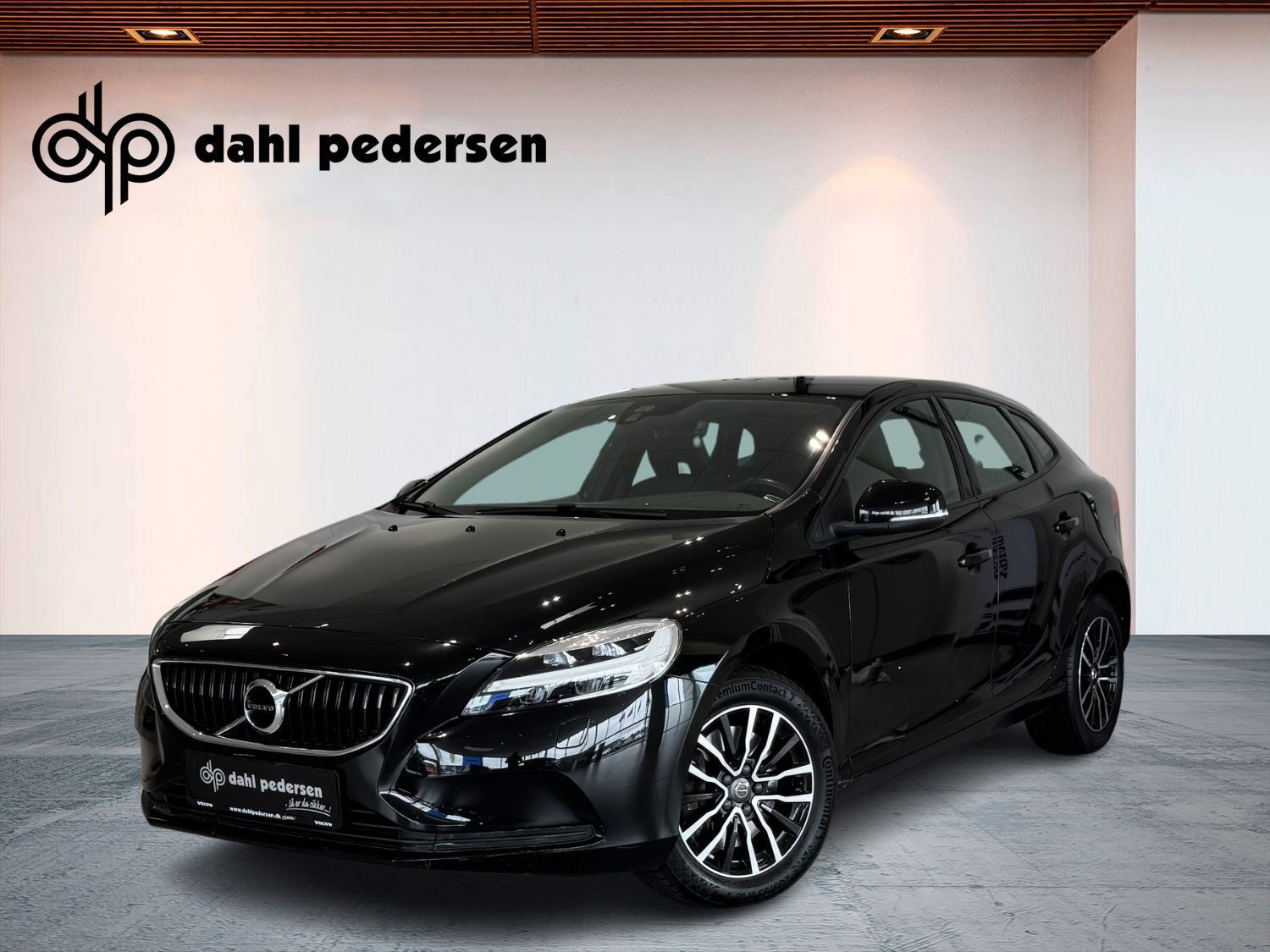 Billede af Volvo V40 2,0 D2 Momentum 120HK 5d 6g Aut.