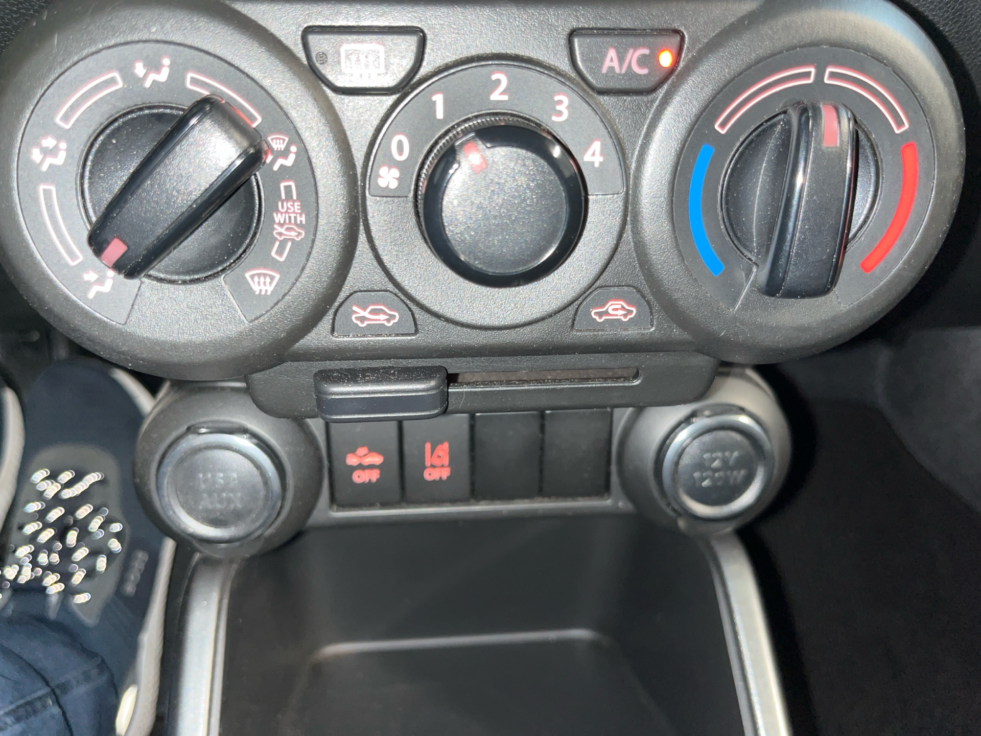Billede af Suzuki Ignis 1,2 Dualjet  Mild hybrid Active AEB Hybrid 83HK 5d