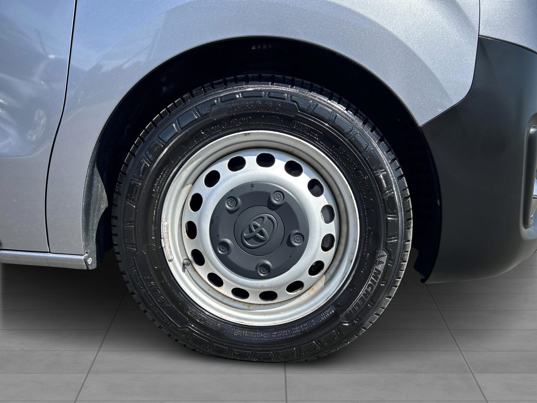 Billede af Toyota Proace Verso Electric Medium EL Combi m/Dobbelt bagdør 136HK Aut.