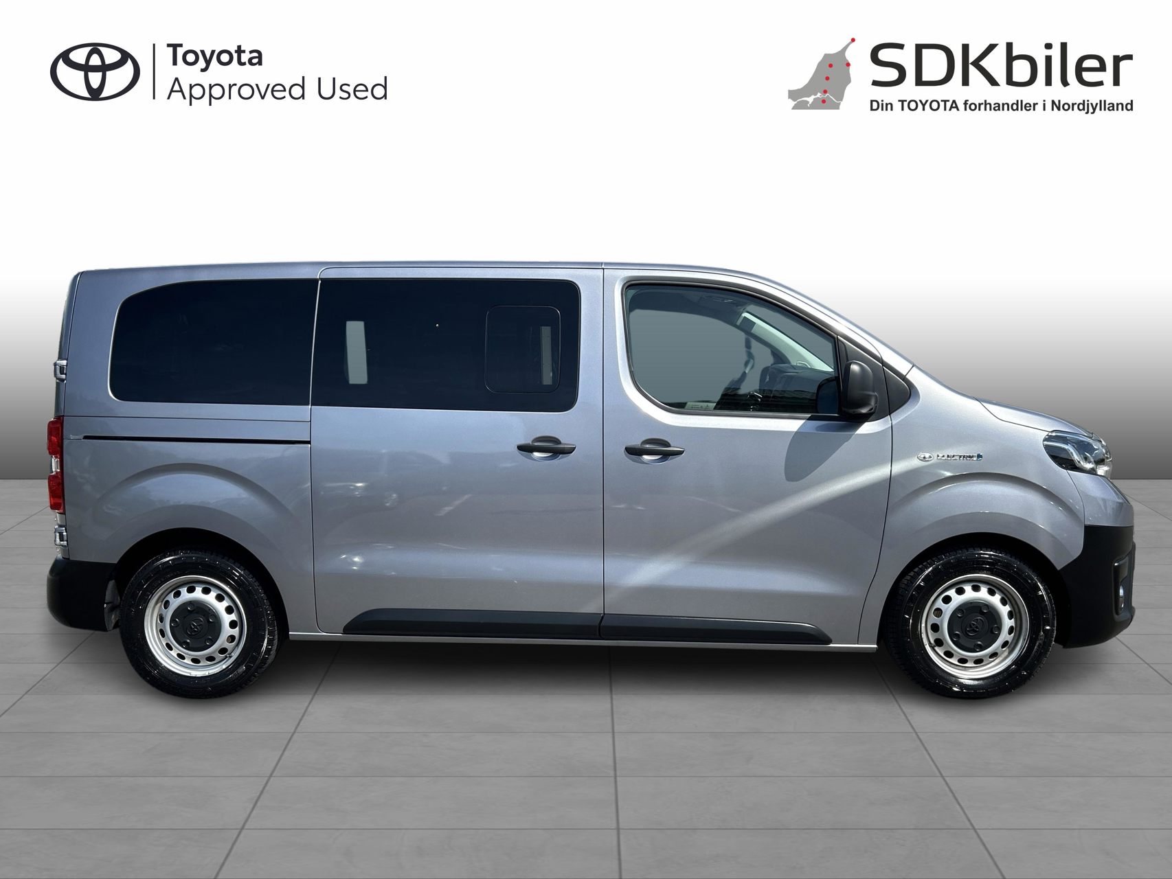 Billede af Toyota Proace Verso Electric Medium EL Combi m/Dobbelt bagdør 136HK Aut.
