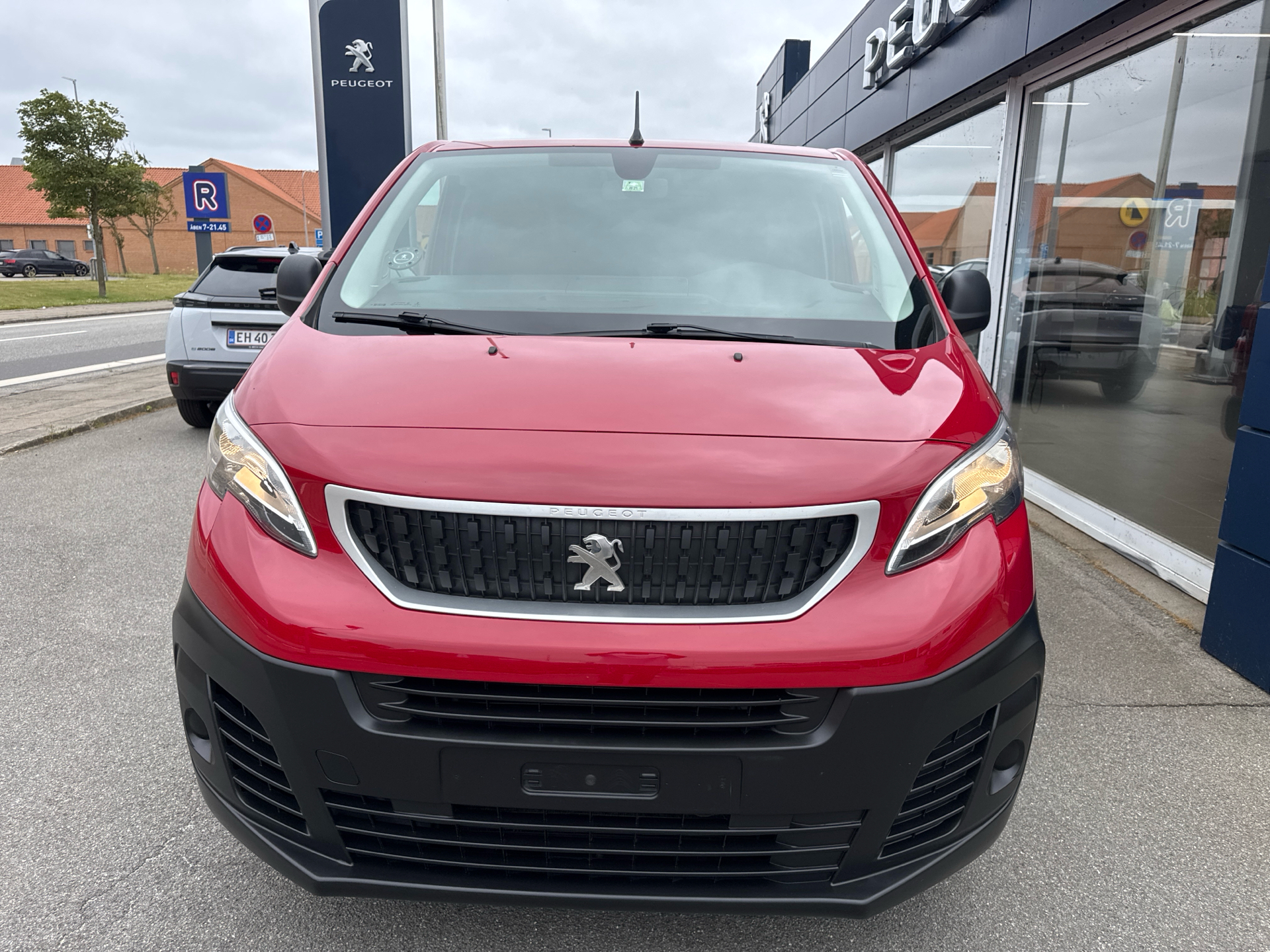 Billede af Peugeot Expert L2 2,0 BlueHDi Plus 120HK Van 6g