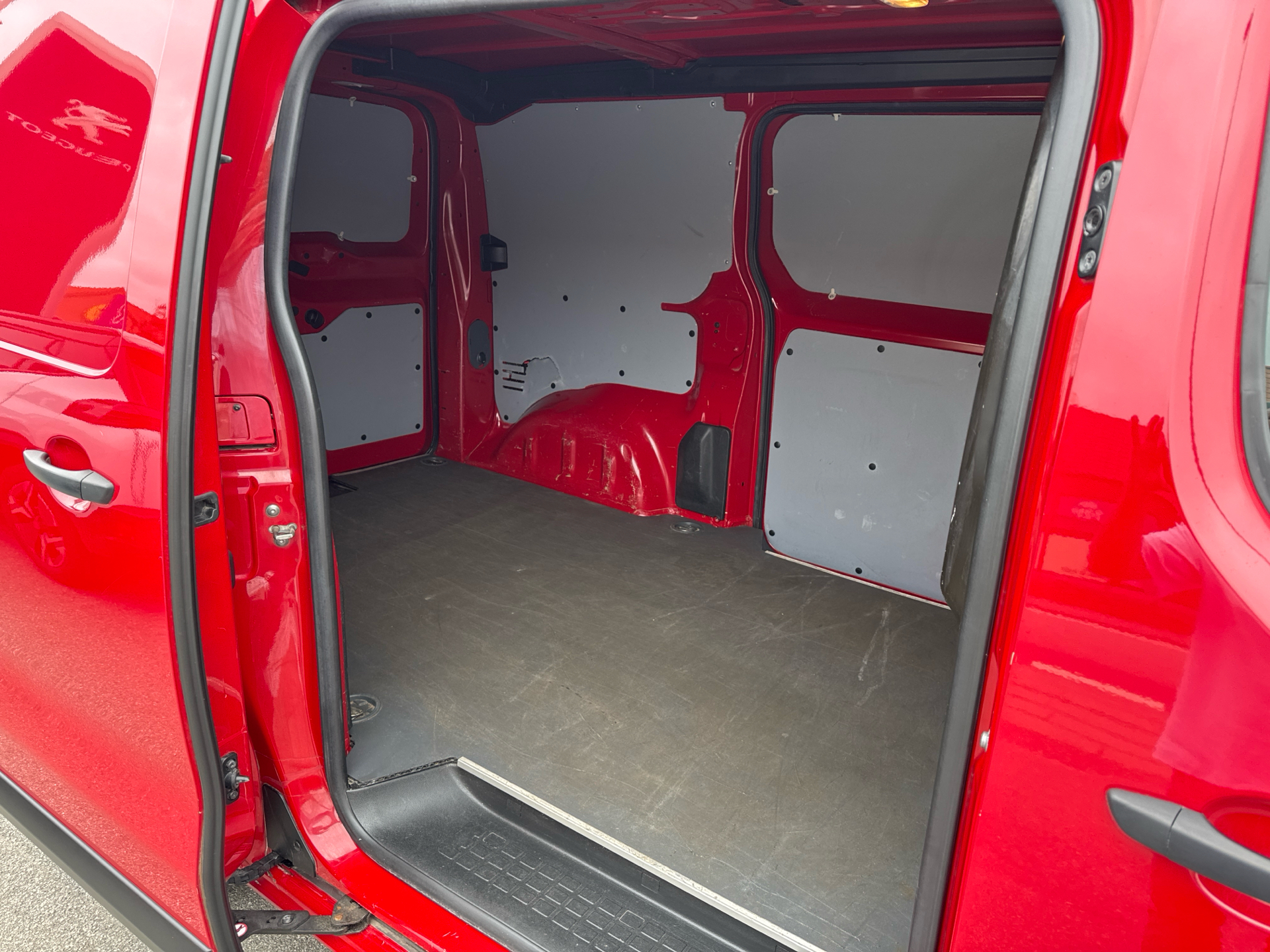 Billede af Peugeot Expert L2 2,0 BlueHDi Plus 120HK Van 6g