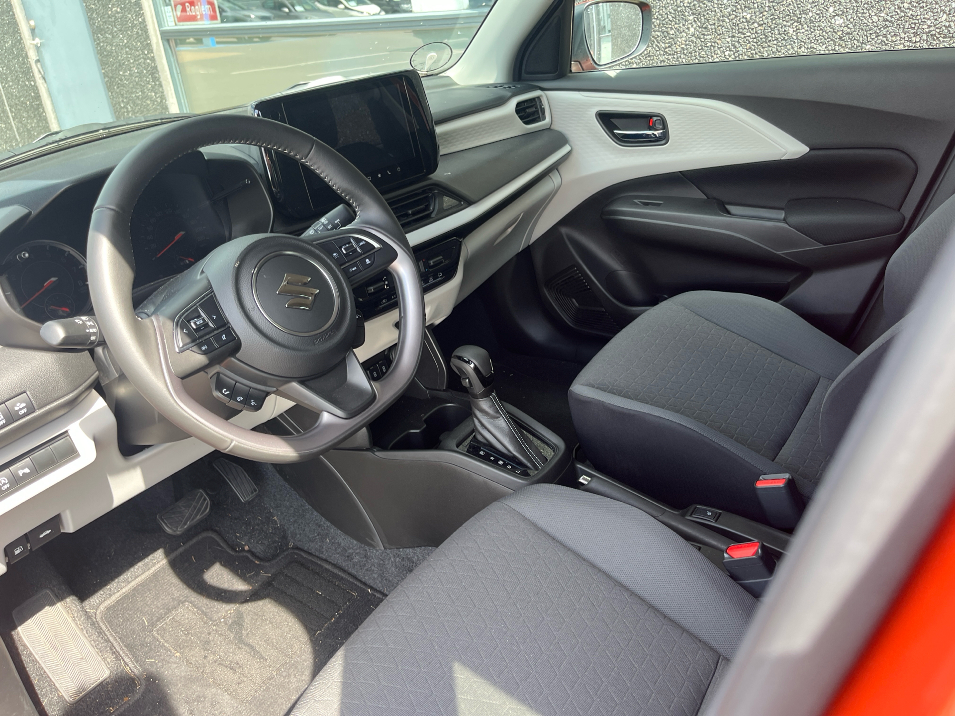 Billede af Suzuki Swift 1,2 Advance CVT 82HK 5d Aut.