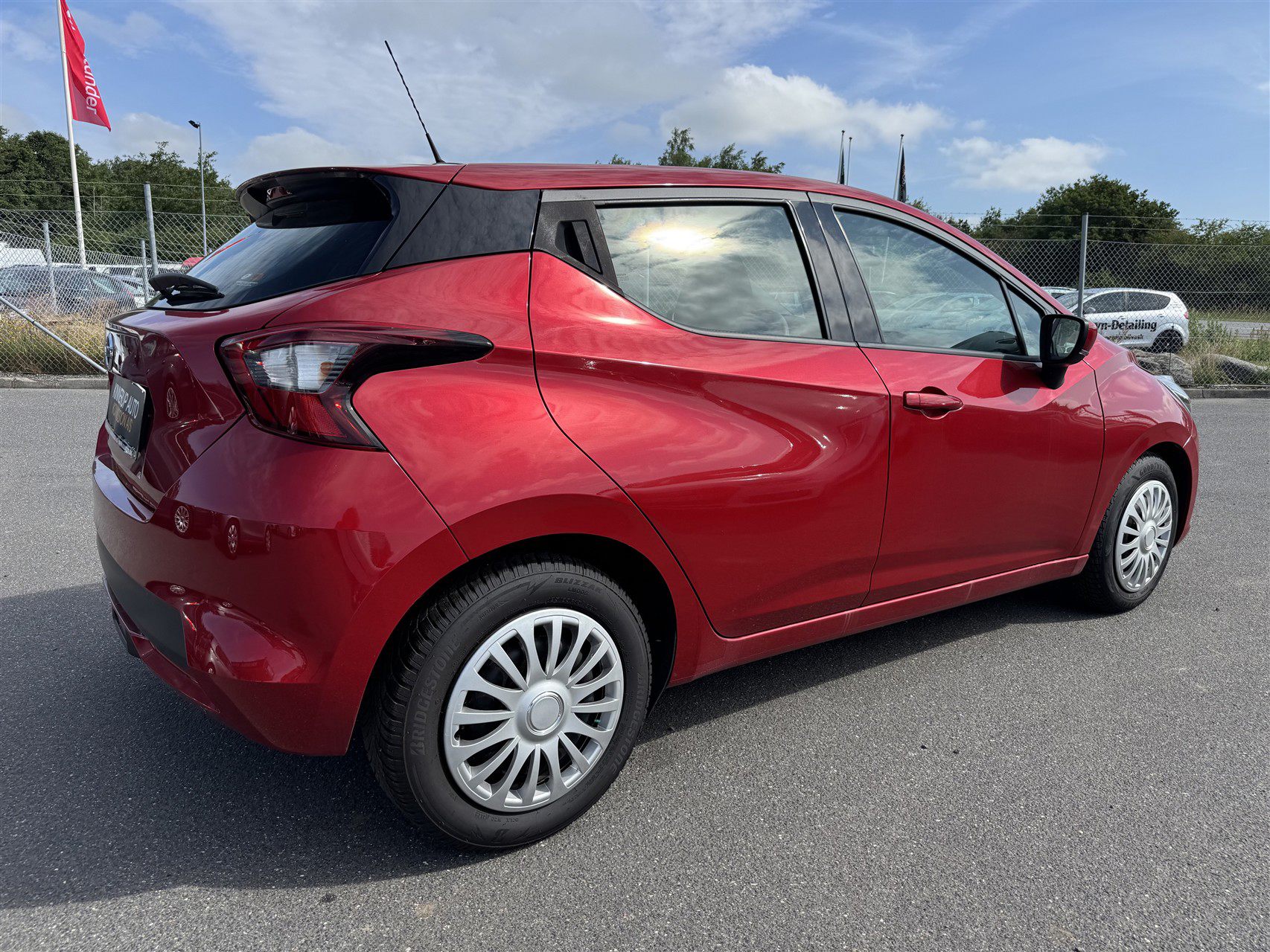 Billede af Nissan Micra 0,9 IG-T Visia Start/Stop 90HK 5d