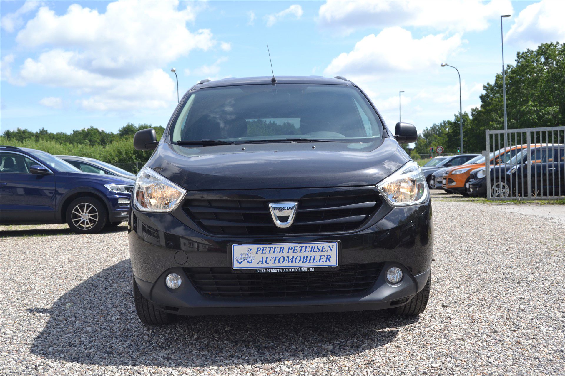 Billede af Dacia Lodgy 7 Sæder 1,6 16V Ambiance Start/Stop 102HK