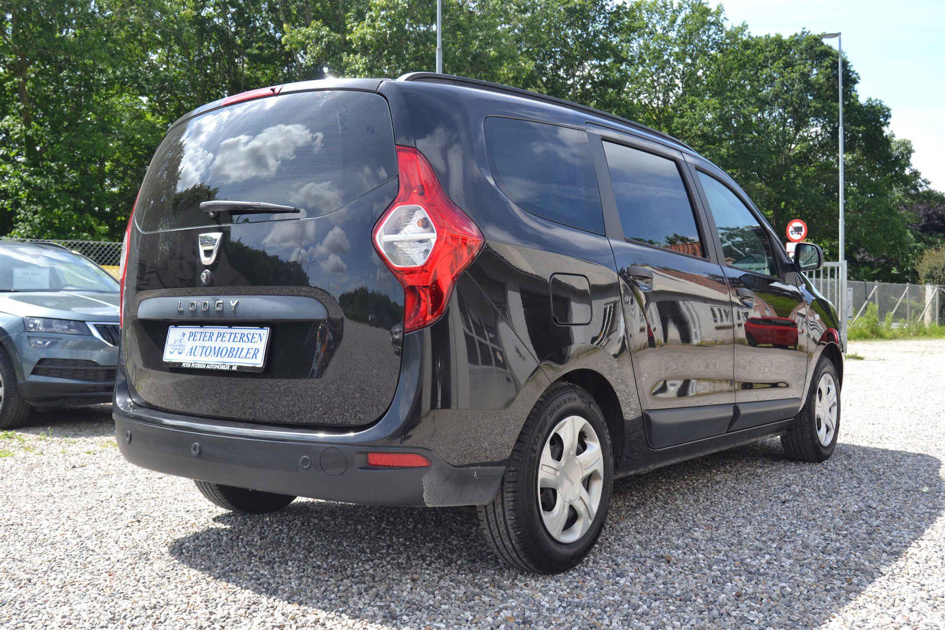 Billede af Dacia Lodgy 7 Sæder 1,6 16V Ambiance Start/Stop 102HK