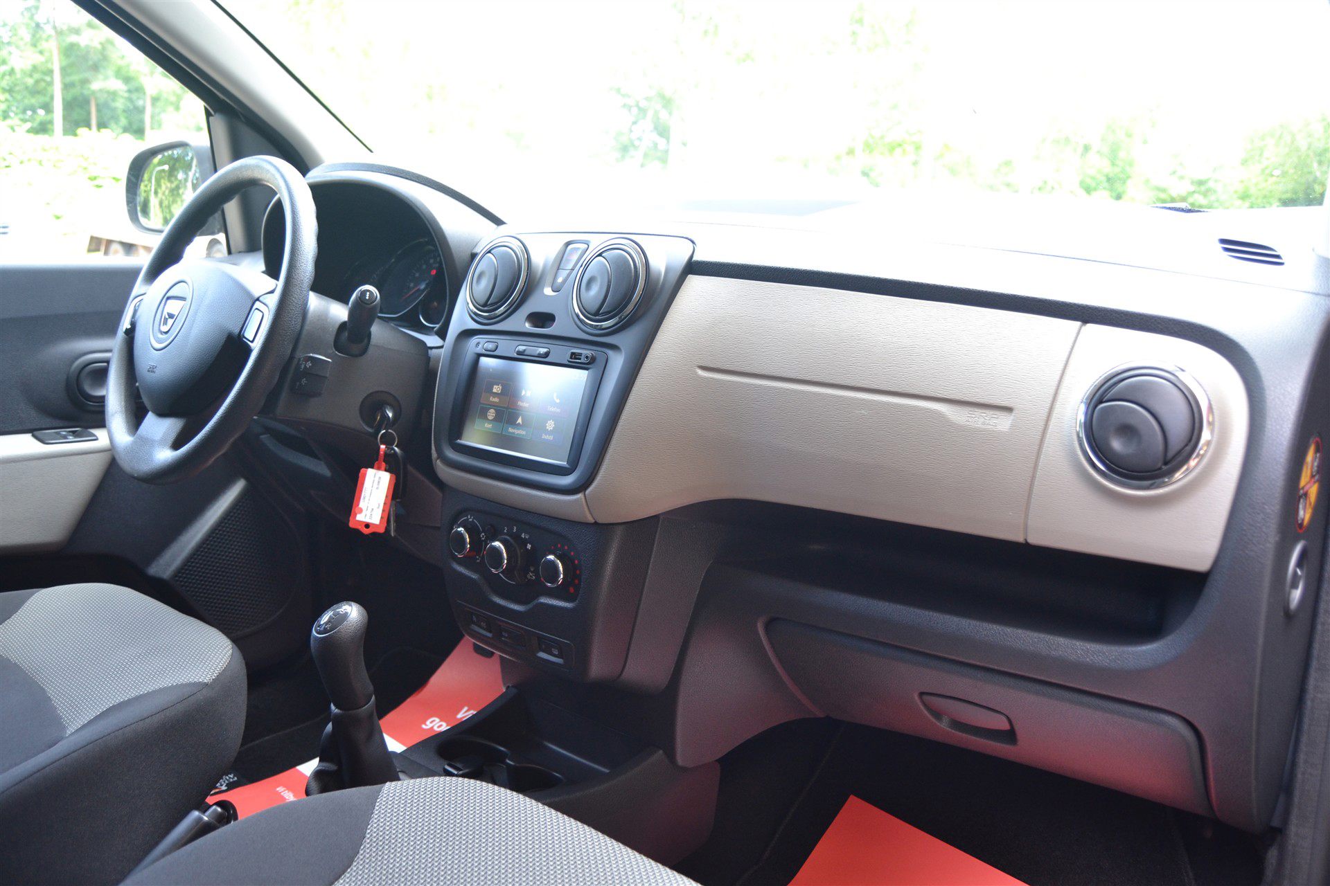 Billede af Dacia Lodgy 7 Sæder 1,6 16V Ambiance Start/Stop 102HK