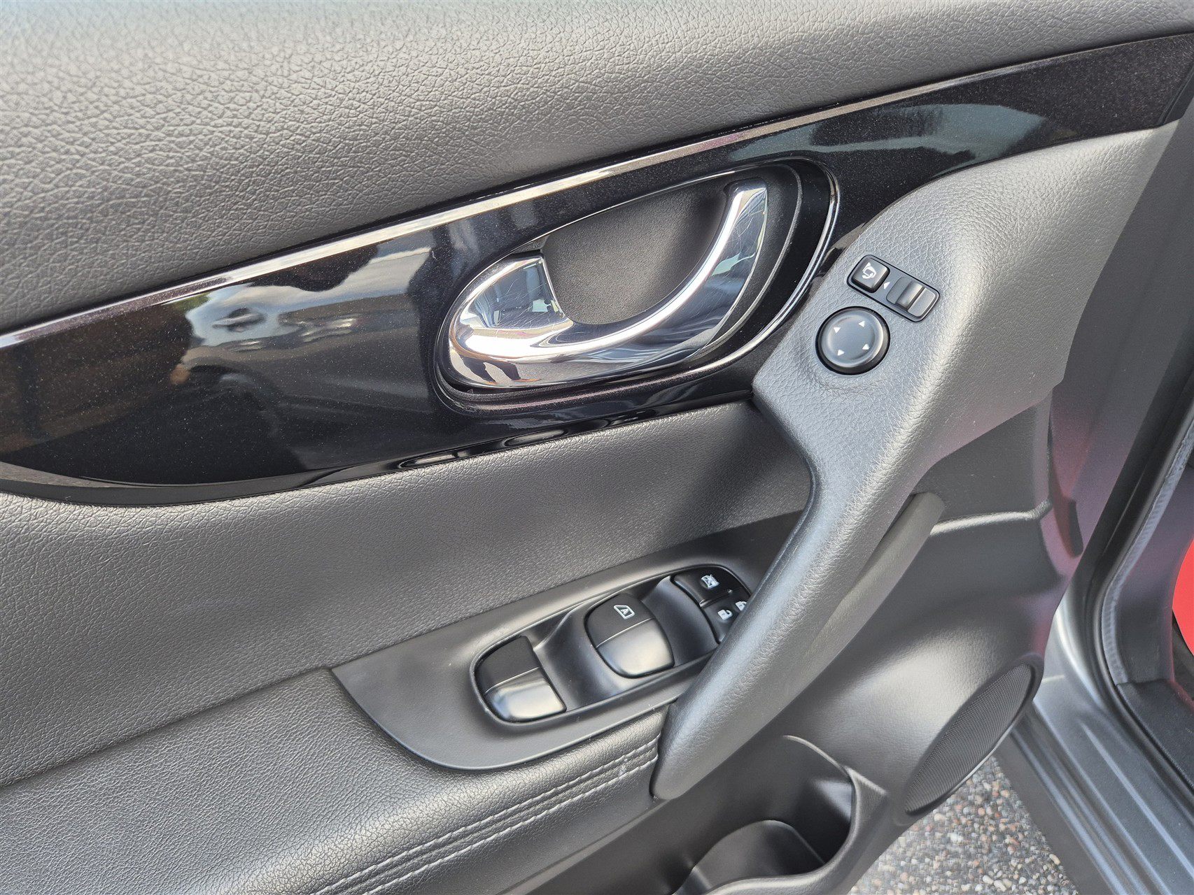 Billede af Nissan Qashqai 1,2 Dig-T Tekna 4X2 X-Tronic 115HK 5d 6g Aut.