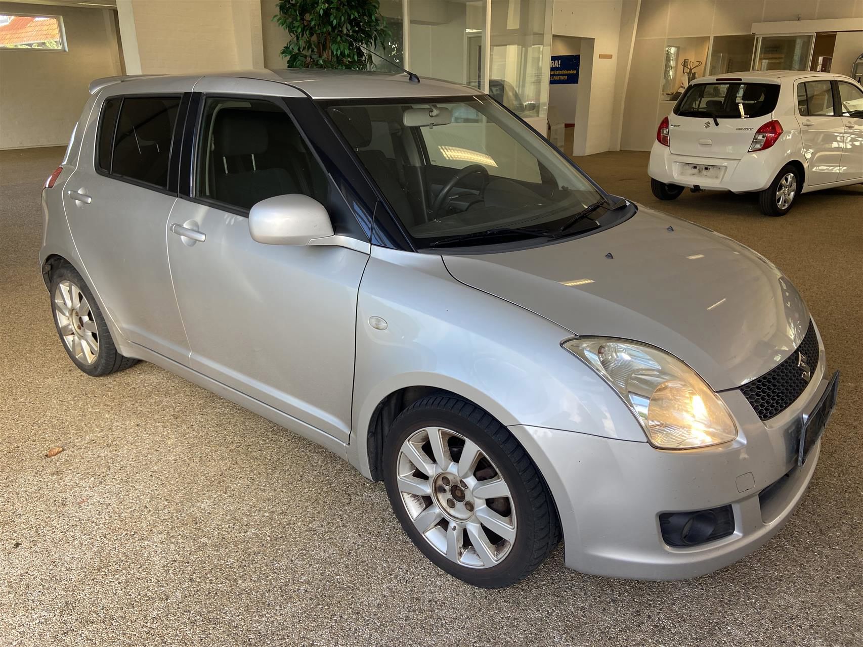 Billede af Suzuki Swift 1,5 GLX 102HK 5d