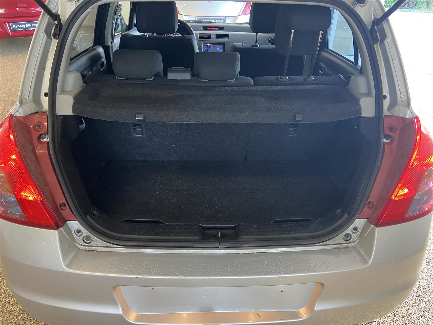 Billede af Suzuki Swift 1,5 GLX 102HK 5d