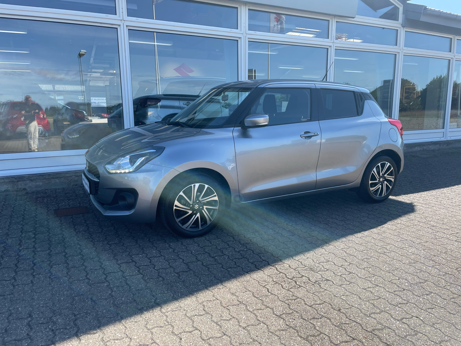 Billede af Suzuki Swift 1,2 Dualjet  Mild hybrid Exclusive AEB CVT 83HK 5d Trinl. Gear