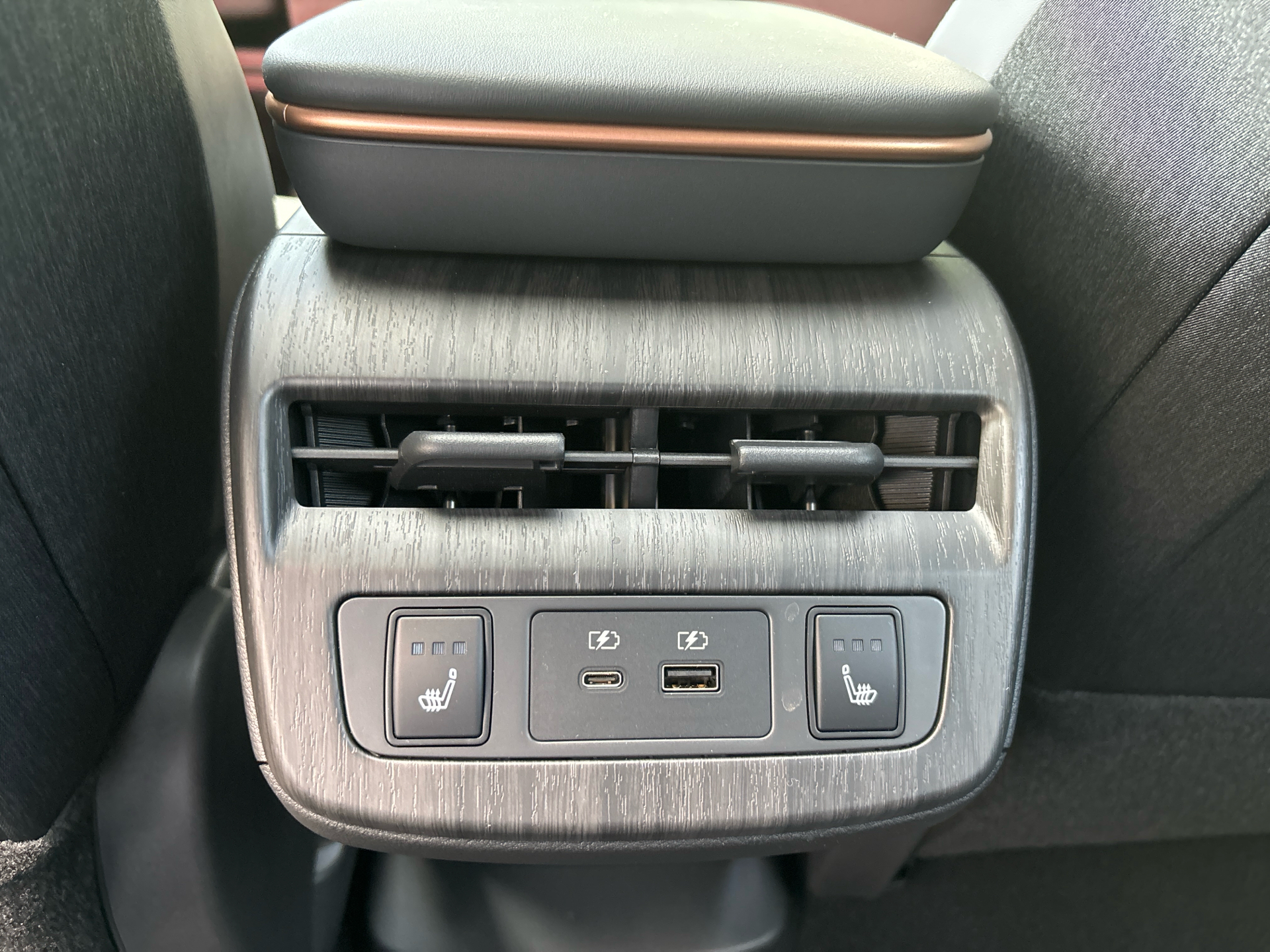 Billede af Nissan Ariya EL Evolve e-4orce 301HK 5d Aut.