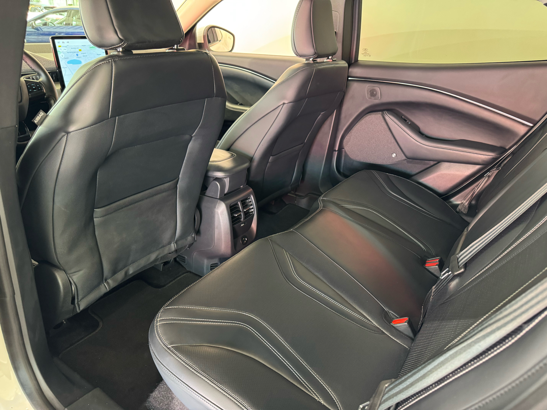 Billede af Ford Mustang Mach-E EL UR Premium 294HK 5d Aut.