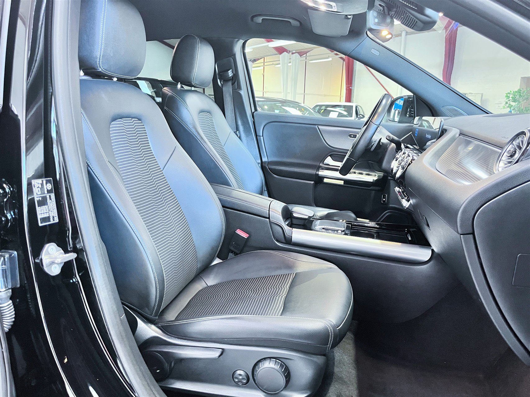 Billede af Mercedes-Benz EQA 250 EL 190HK 5d Aut.