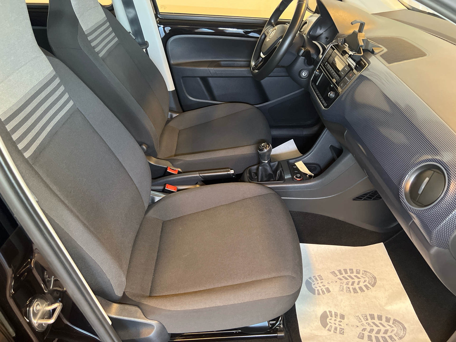 Billede af VW up 1,0 MPI BMT Move 60HK 5d