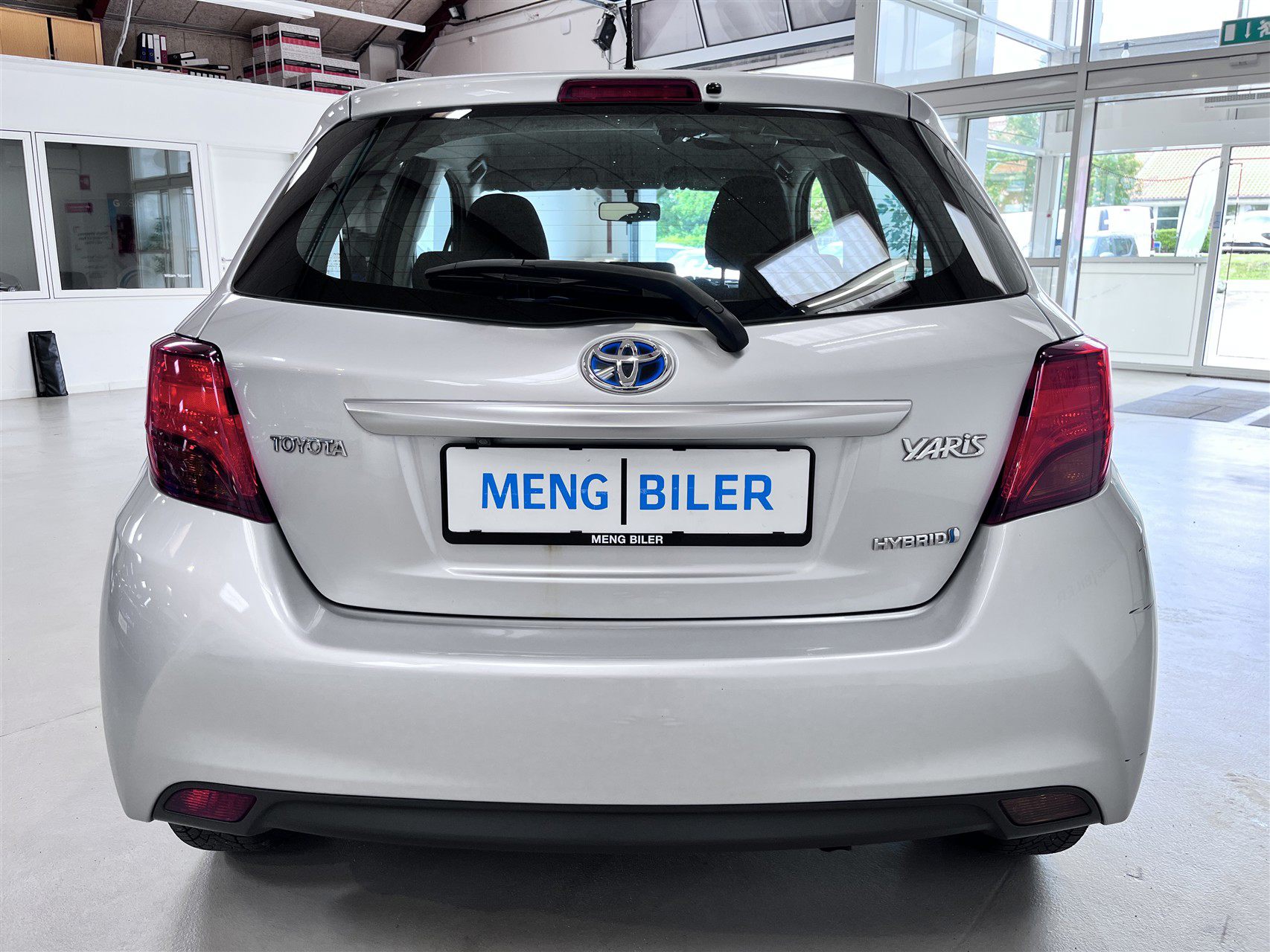 Billede af Toyota Yaris 1,5 Hybrid H2 E-CVT 100HK 5d Trinl. Gear