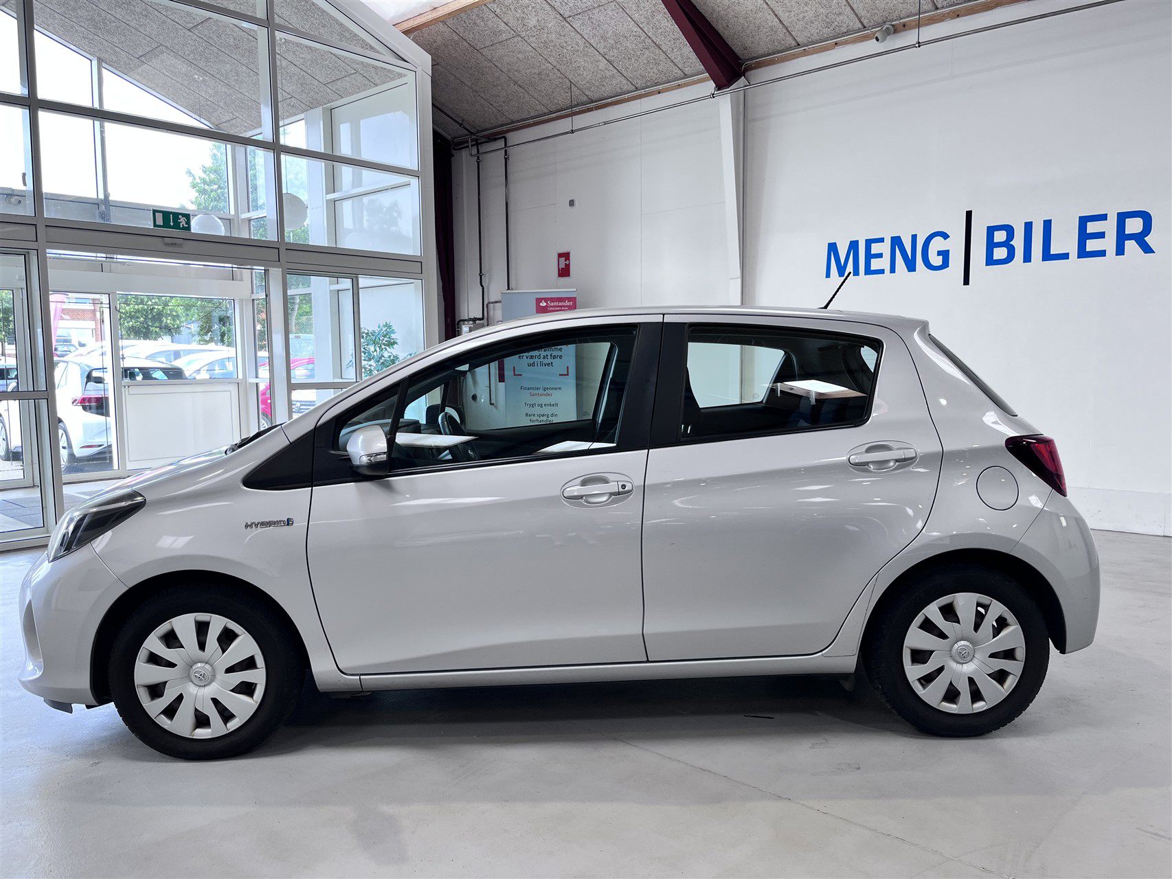 Billede af Toyota Yaris 1,5 Hybrid H2 E-CVT 100HK 5d Trinl. Gear