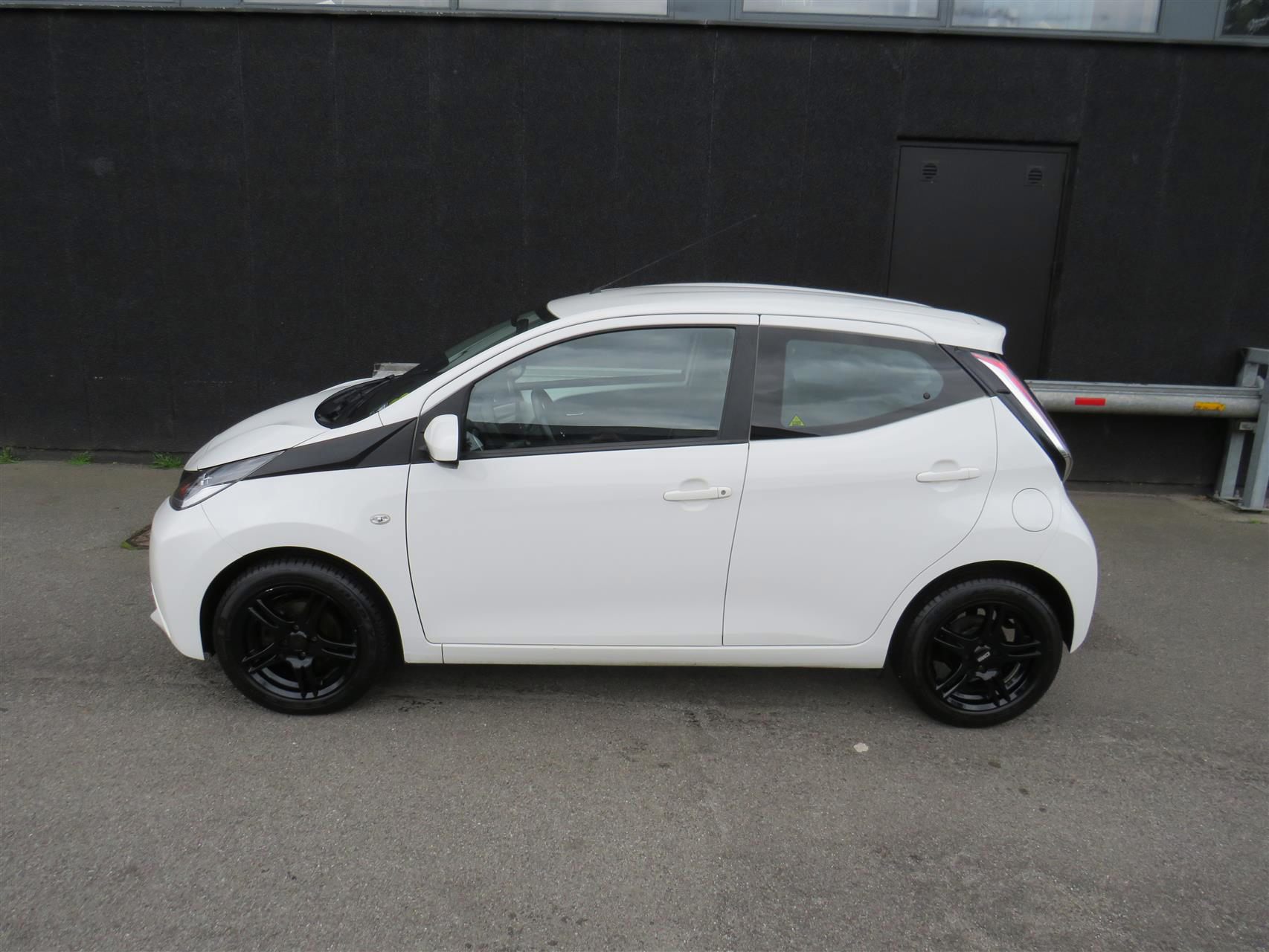 Billede af Toyota Aygo 1,0 VVT-I X-Press 69HK 5d