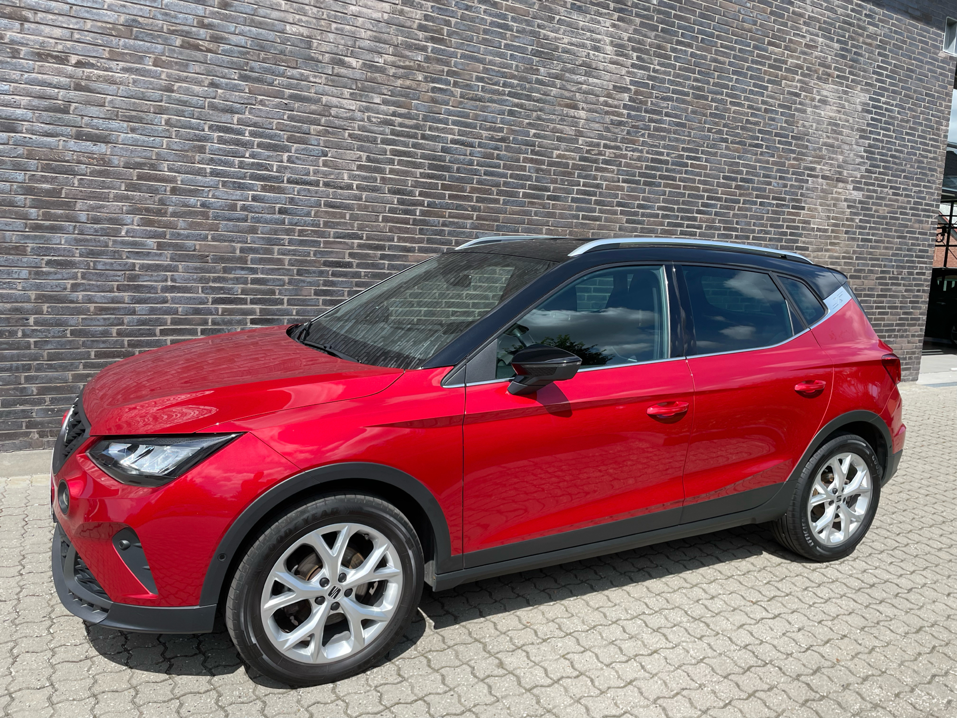 Billede af Seat Arona 1,0 TSI FR DSG 110HK 5d 7g Aut.