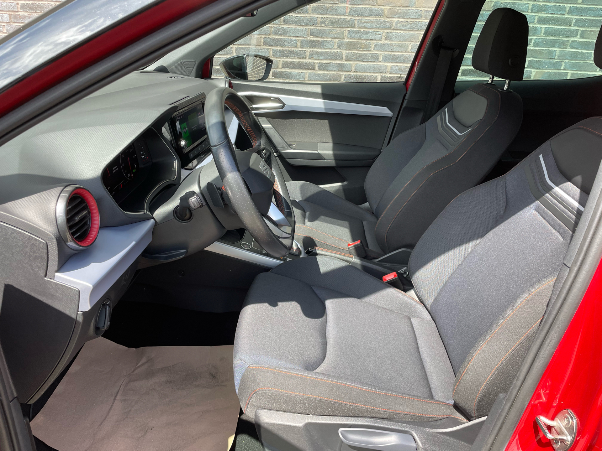 Billede af Seat Arona 1,0 TSI FR DSG 110HK 5d 7g Aut.