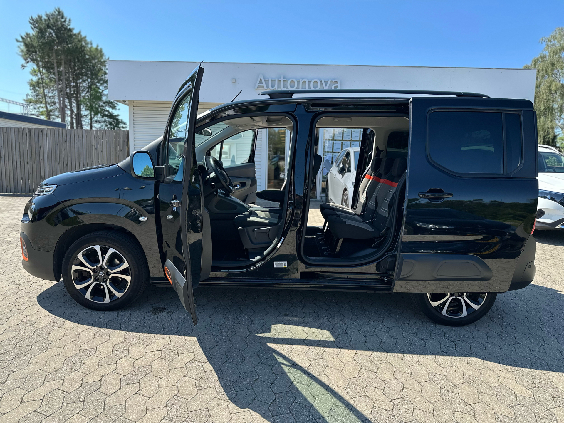Billede af Citroën Berlingo 1,5 Blue HDi Shine start/stop 100HK