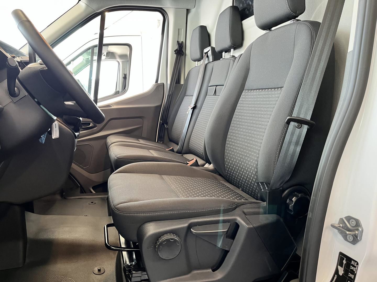 Billede af Ford Transit 350 L3H2 2,0 TDCi Trend 170HK Van 6g Aut.