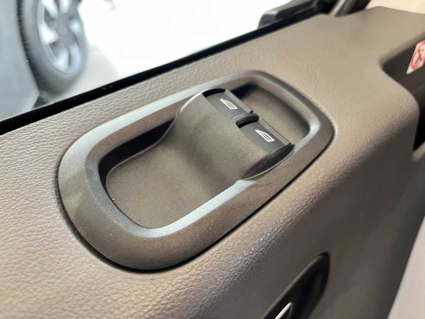 Billede af Ford Transit 350 L3H2 2,0 TDCi Trend 170HK Van 6g Aut.