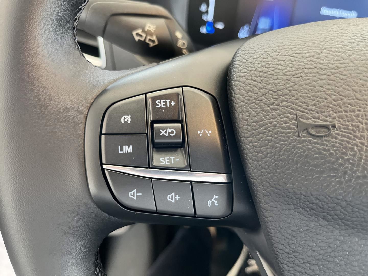 Billede af Ford Transit 350 L3H2 2,0 TDCi Trend 170HK Van 6g Aut.