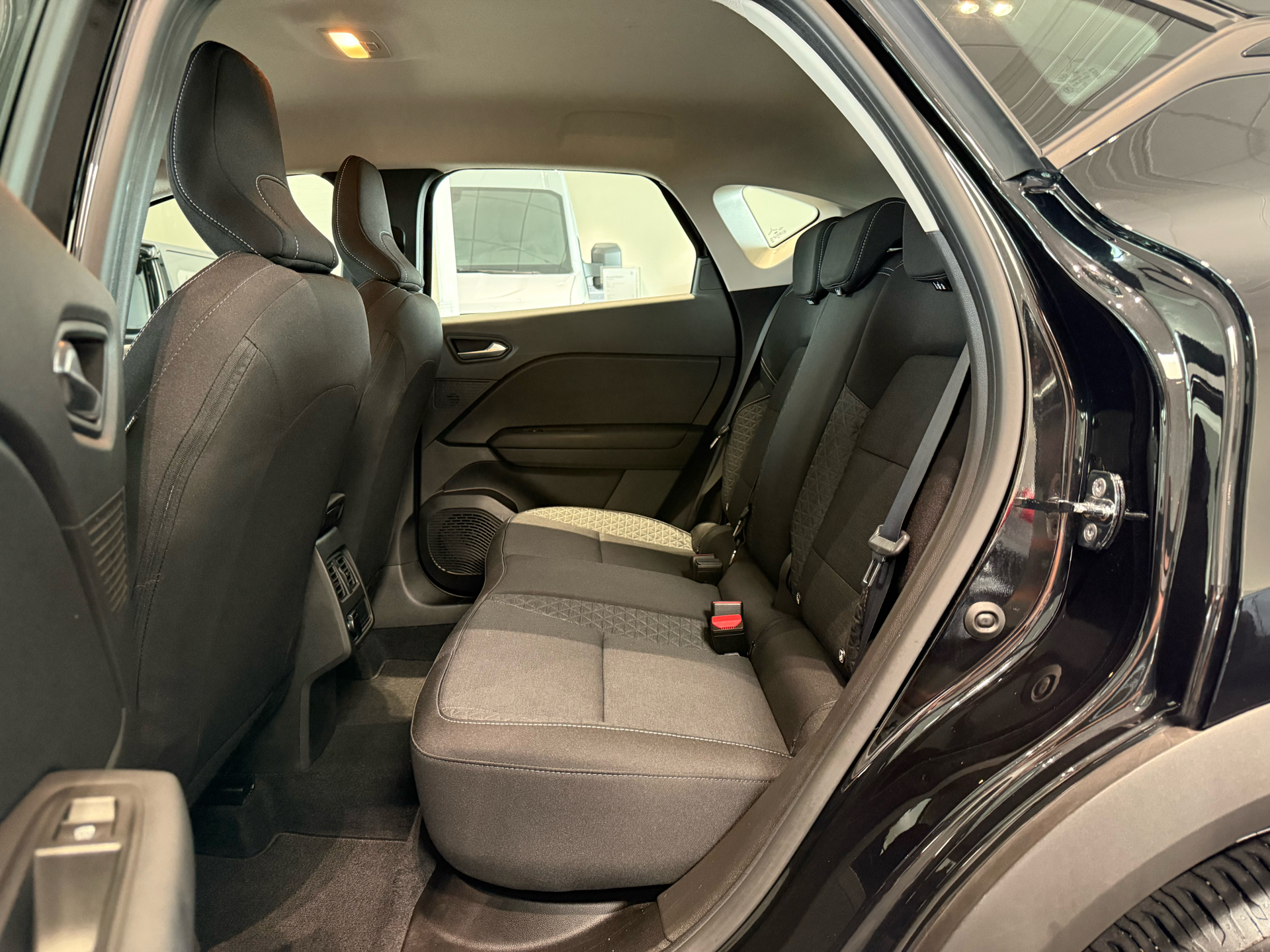 Billede af Renault Captur 1,6 E-TECH  Plugin-hybrid Zen 160HK 5d Aut.