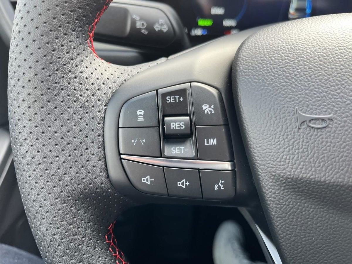 Billede af Ford Kuga 2,5 Plugin-hybrid ST-Line X CVT 243HK 5d Aut.